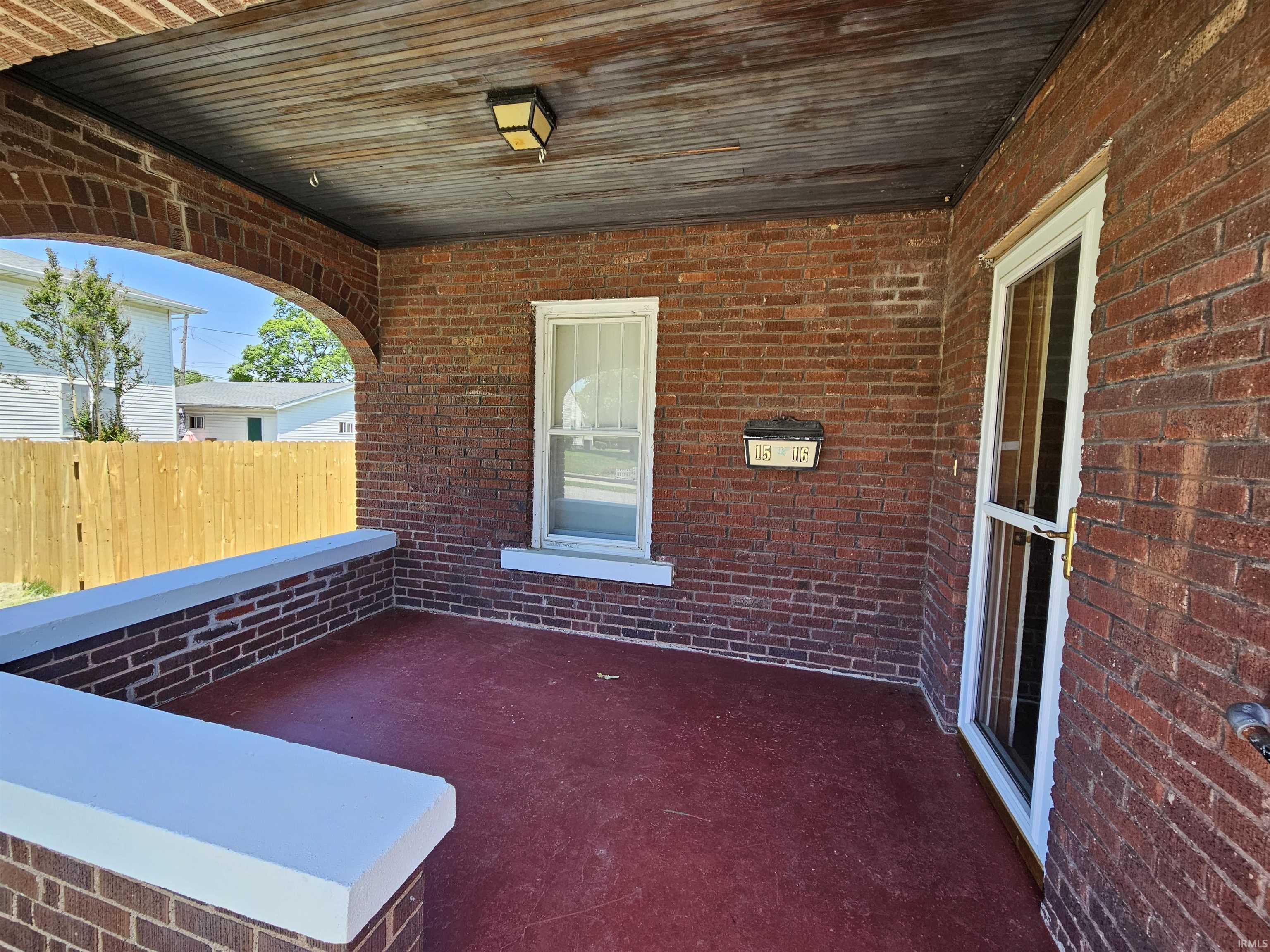 1516 E Locust Street