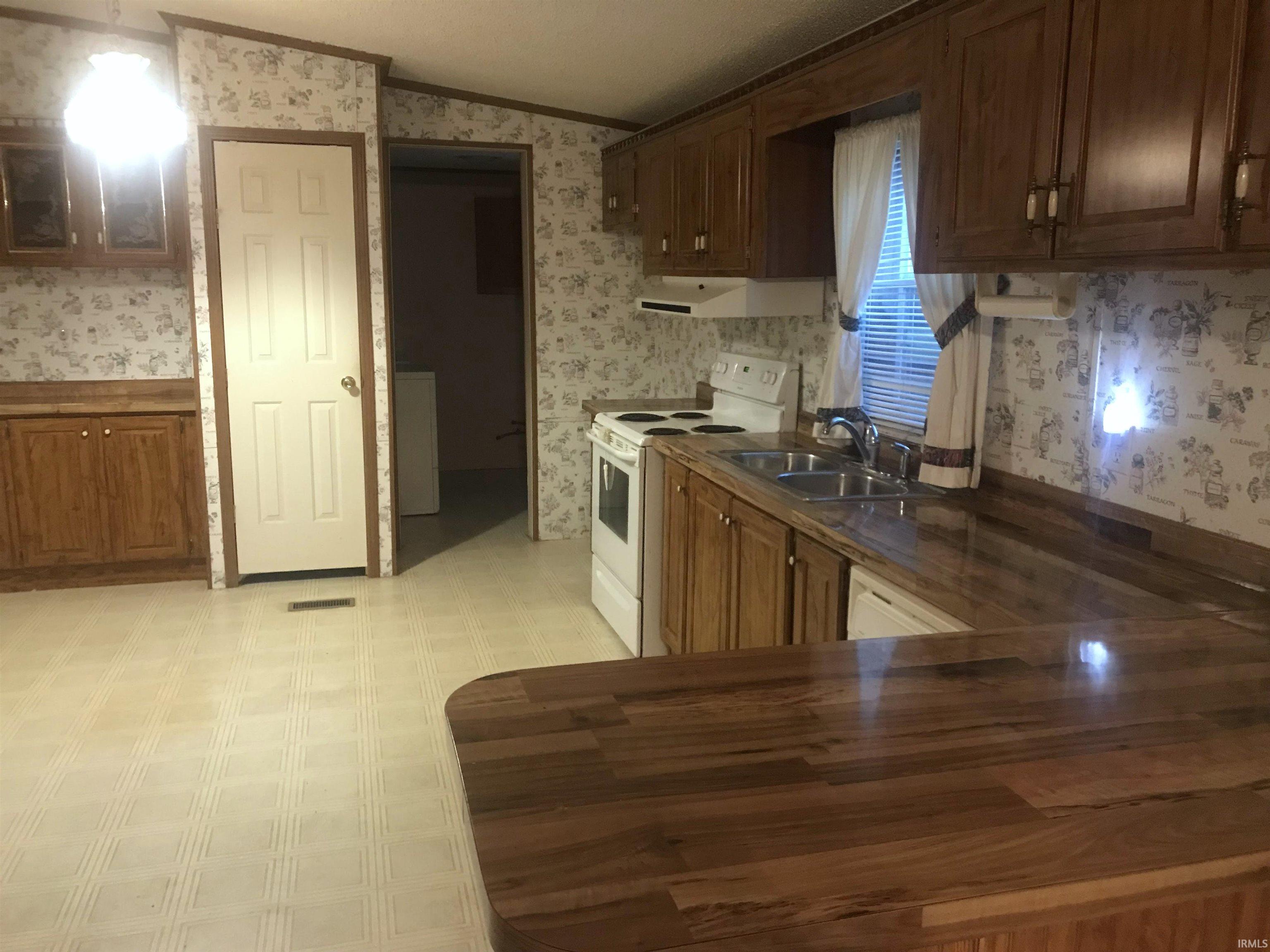 3344 N Old Hwy 41 Highway