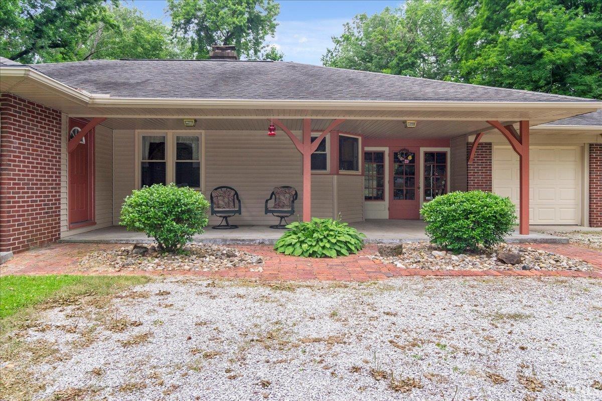 1939 N Old Petersburg Road