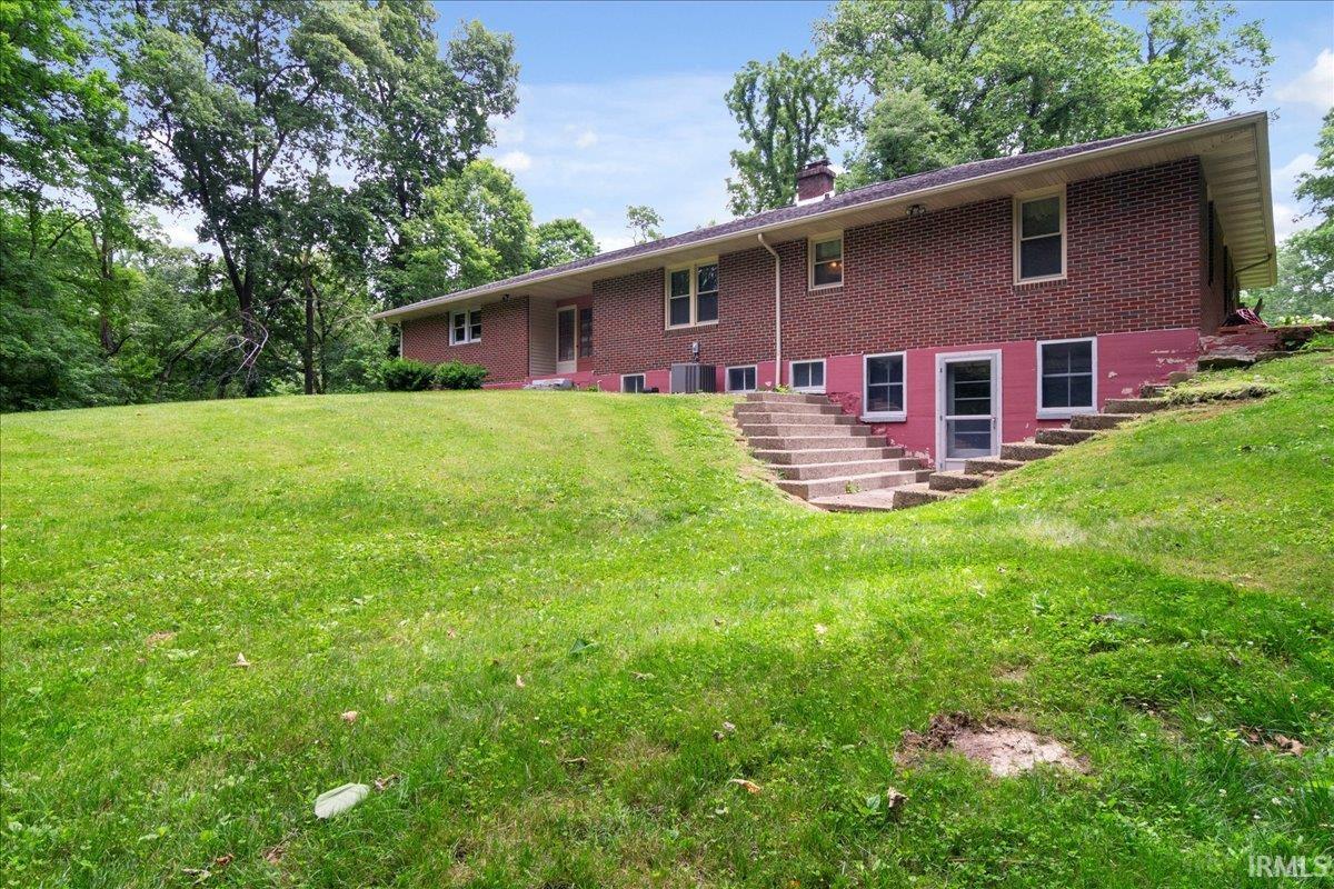 1939 N Old Petersburg Road