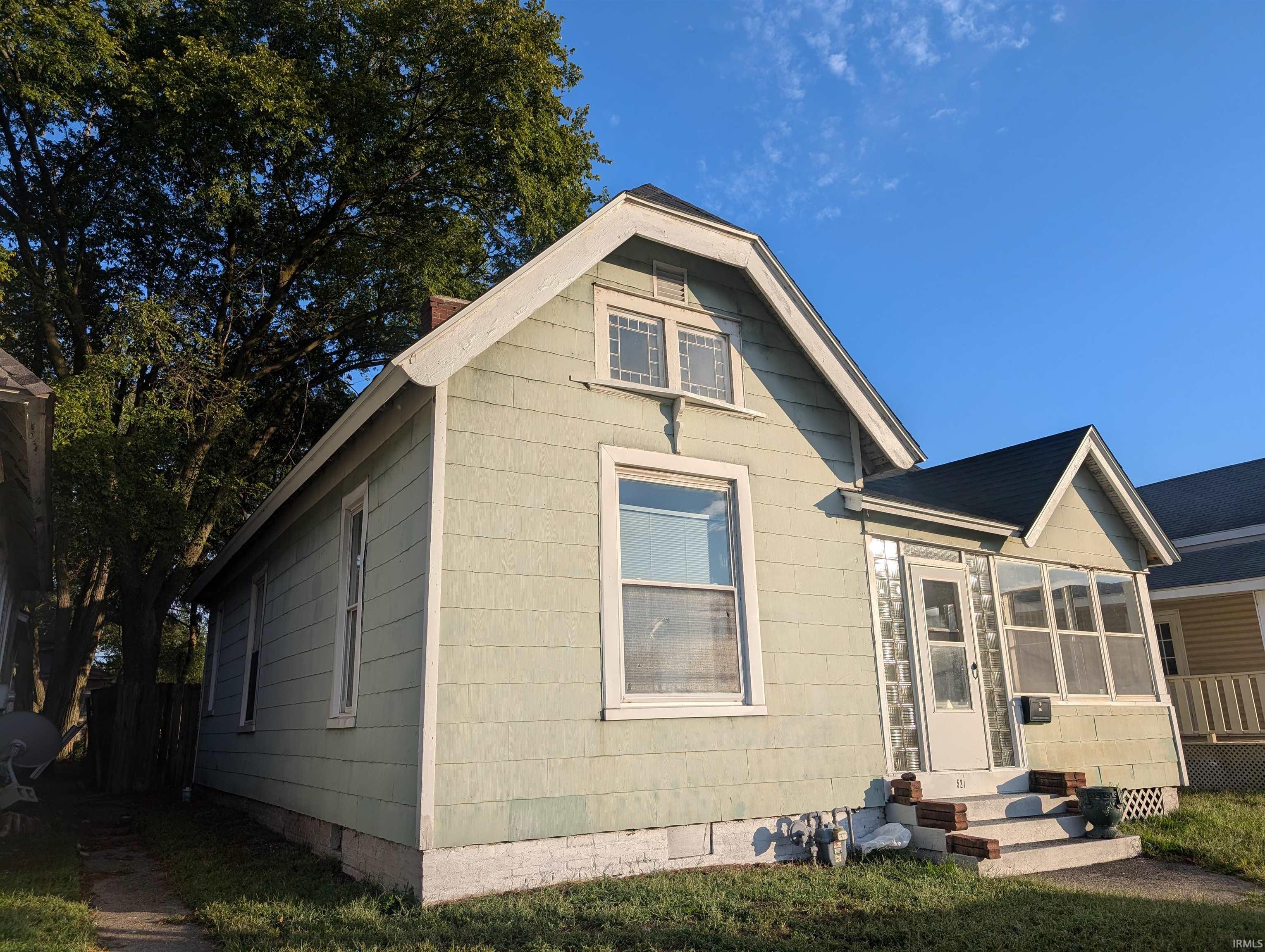 521 S 6th Street