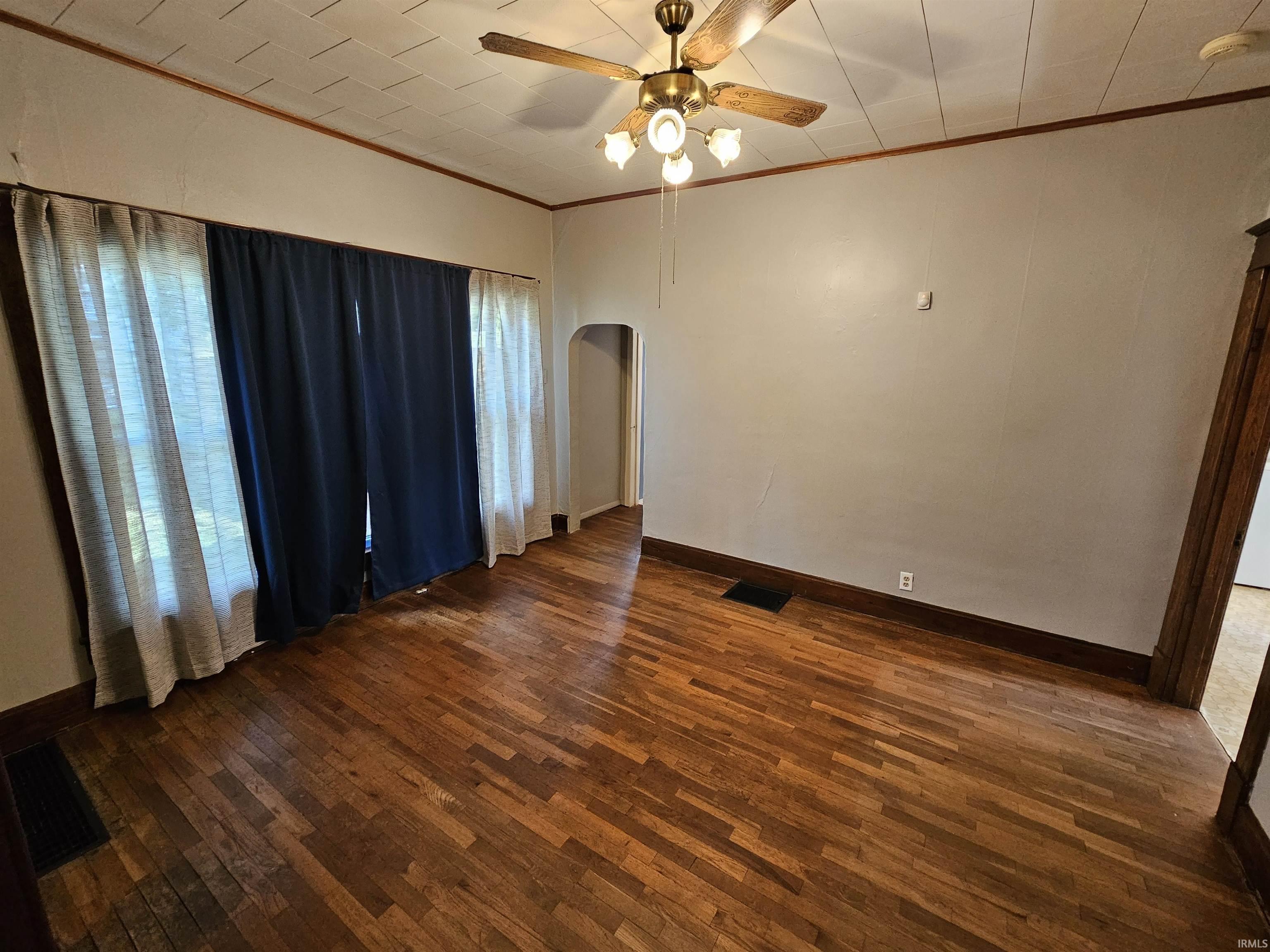 210 W Depot Street