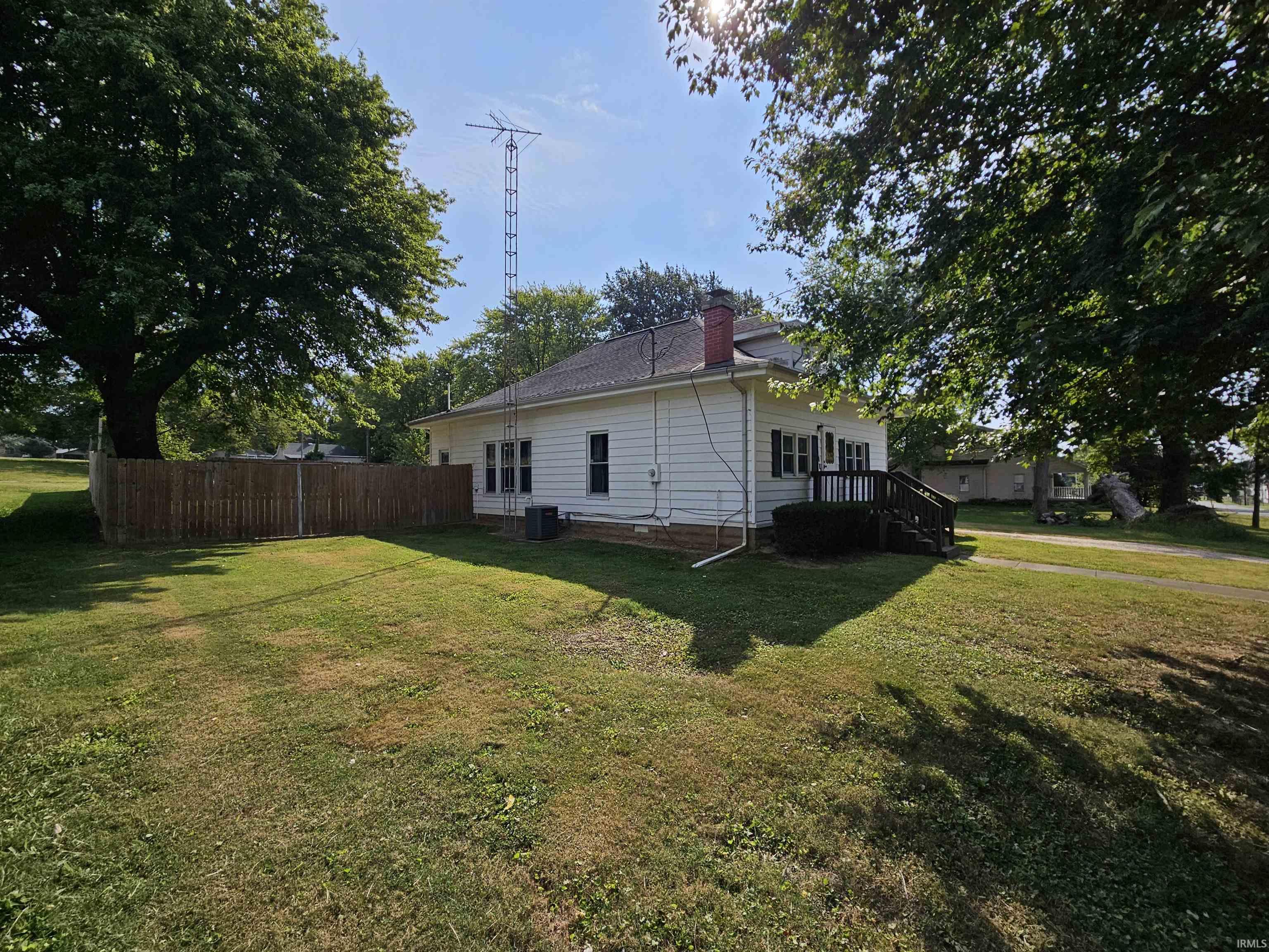 210 W Depot Street