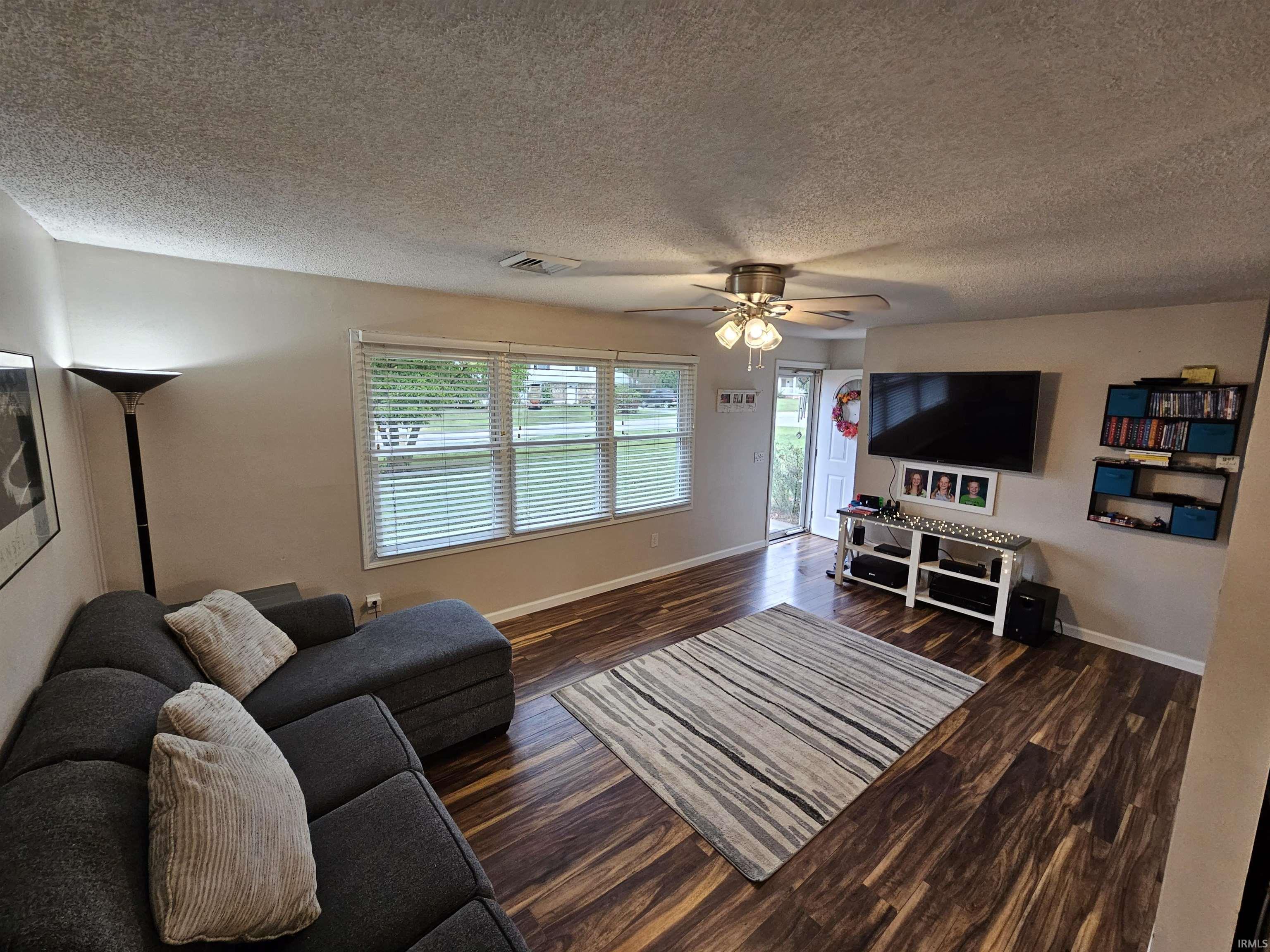 1763 E Magnolia Drive