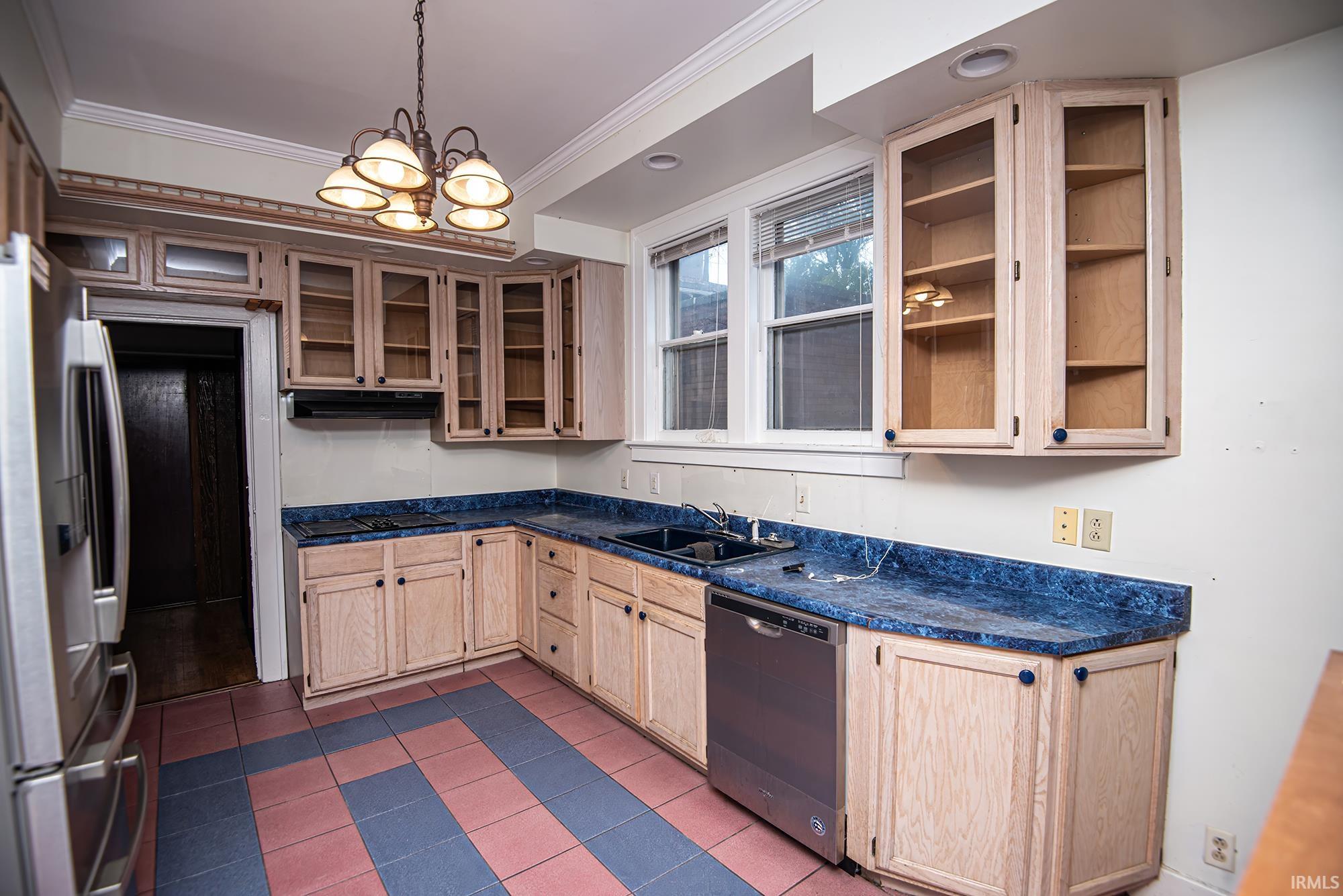 322 N 3rd Street
