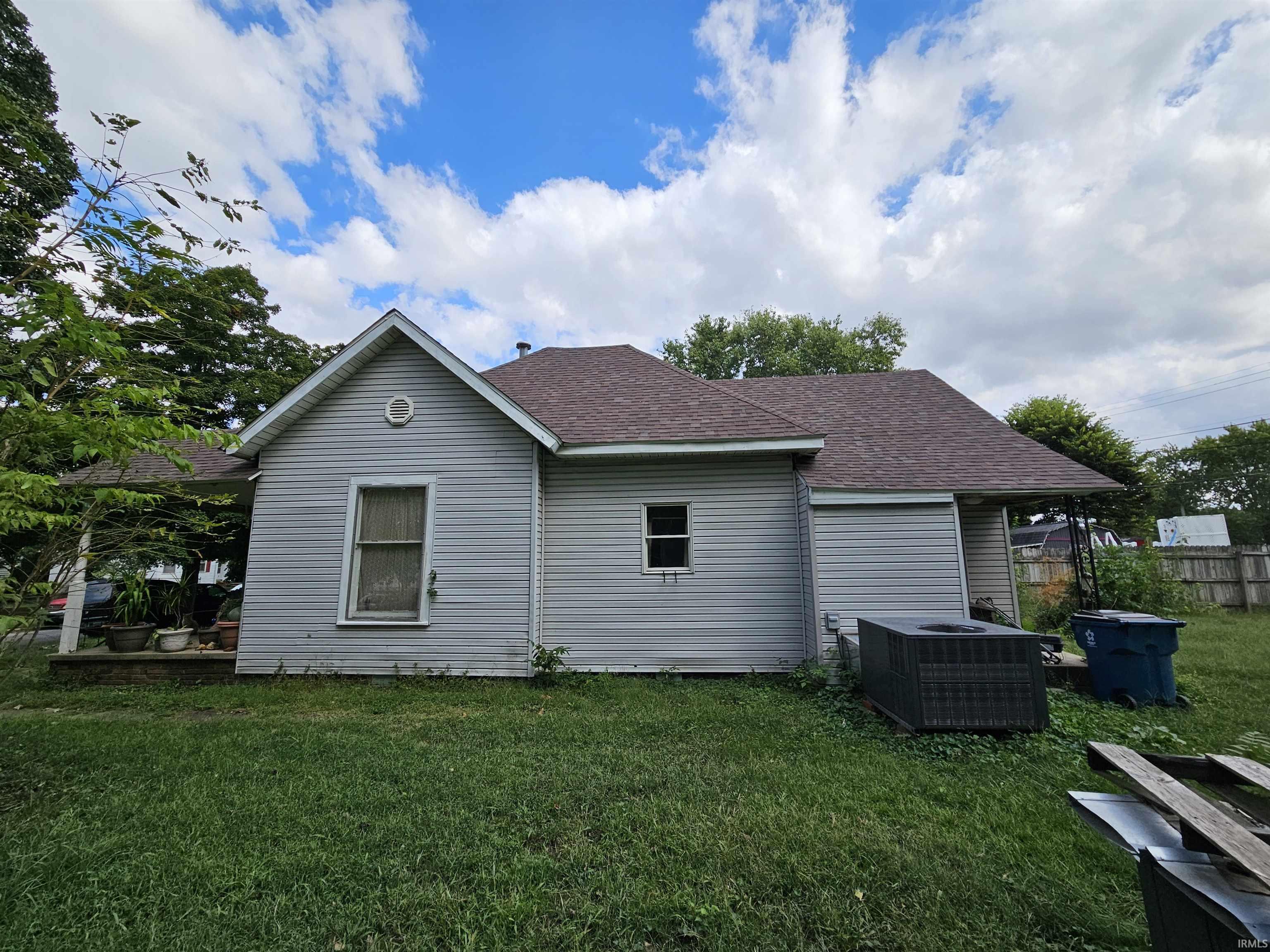 817 N 10th Street