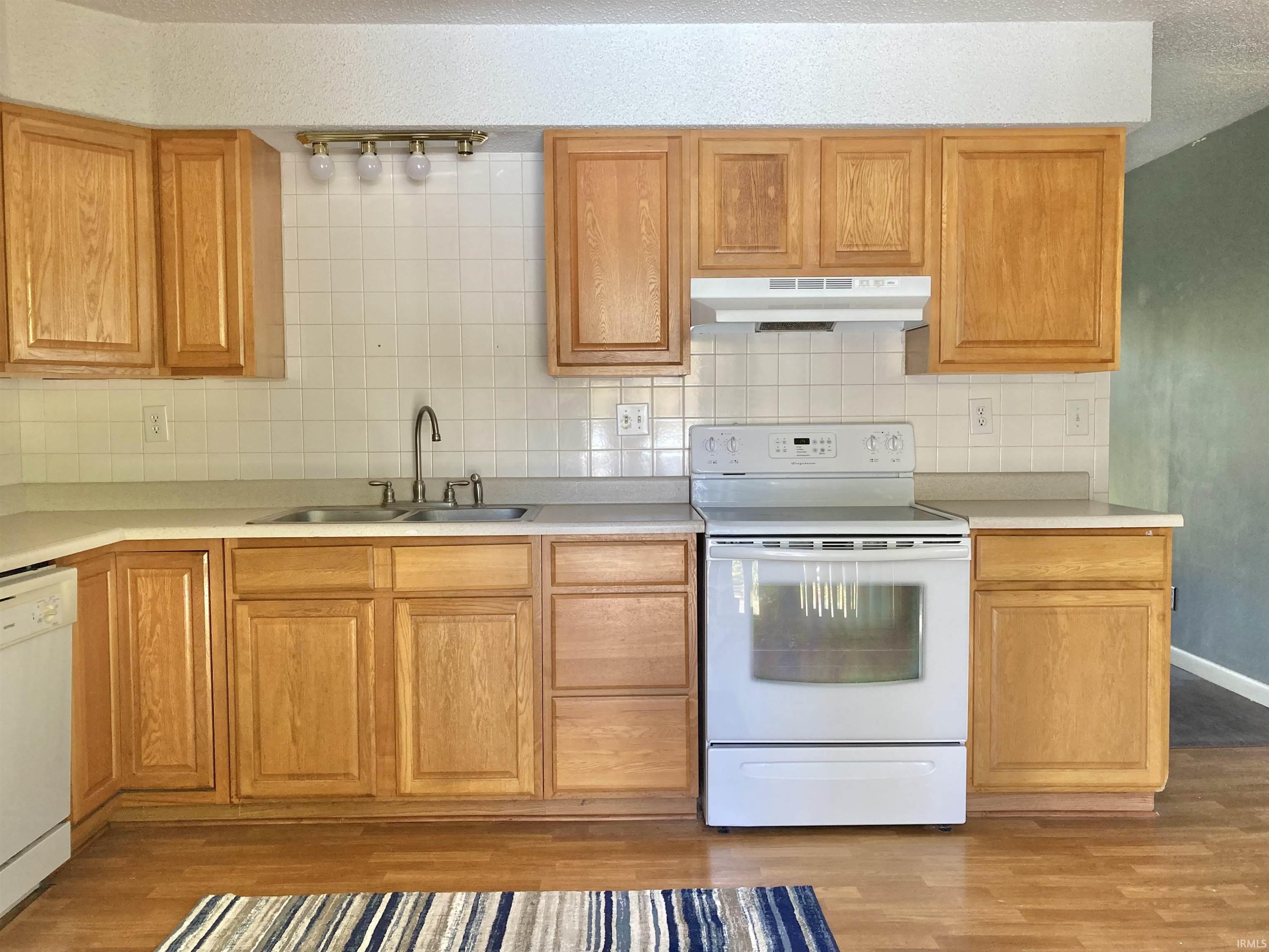 2806 Elberta Drive