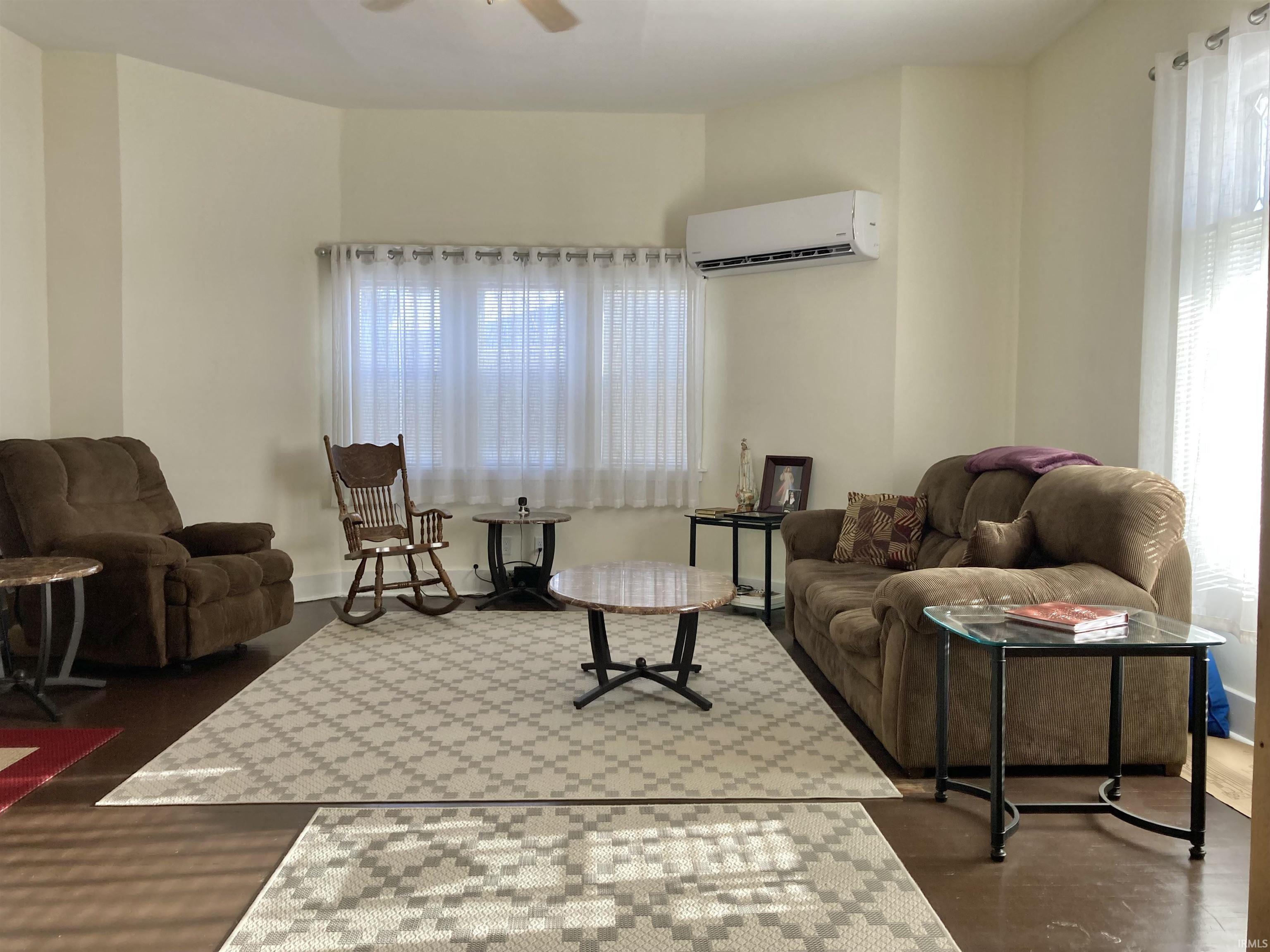1004 N 10th Street