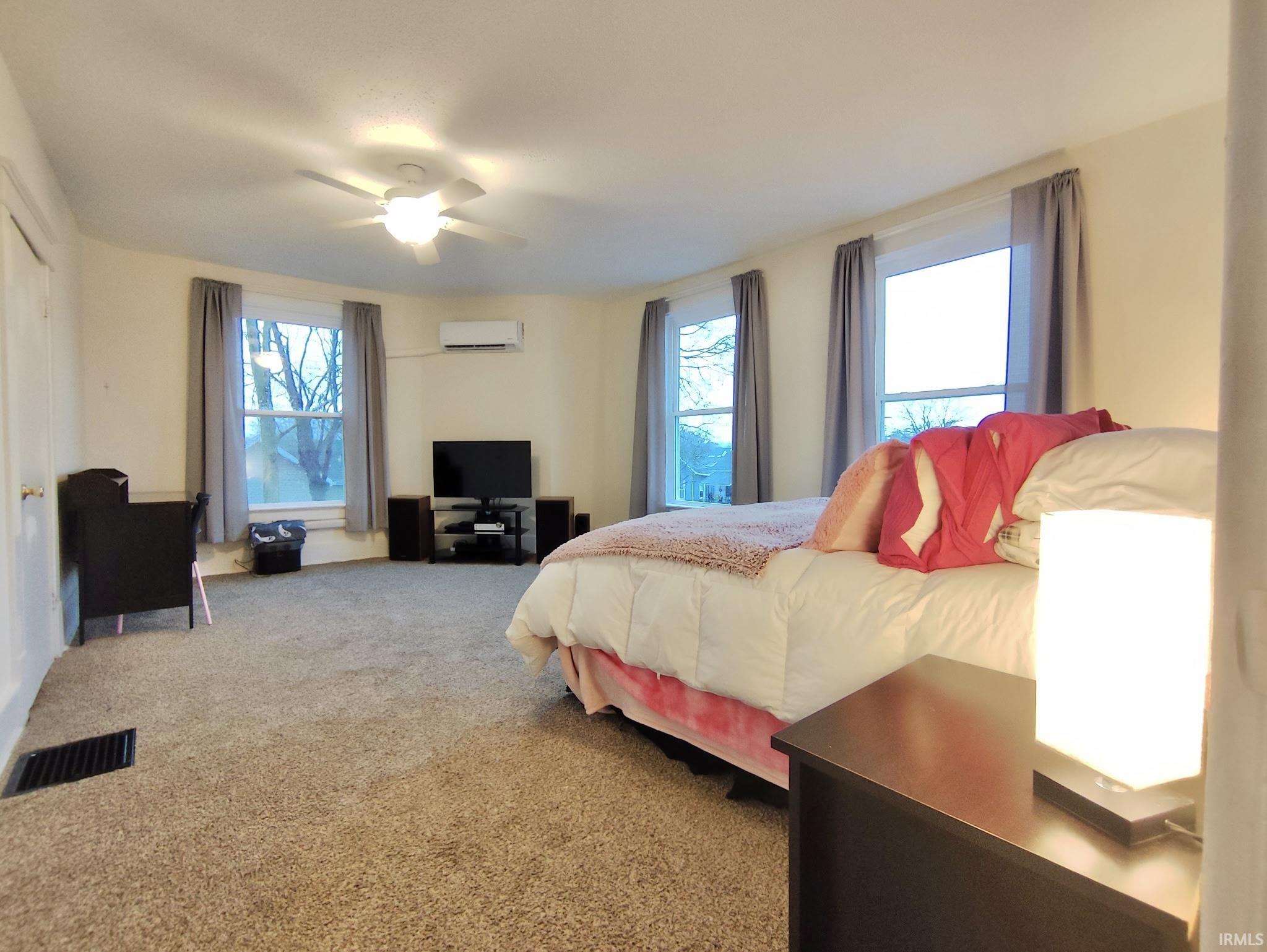 1004 N 10th Street