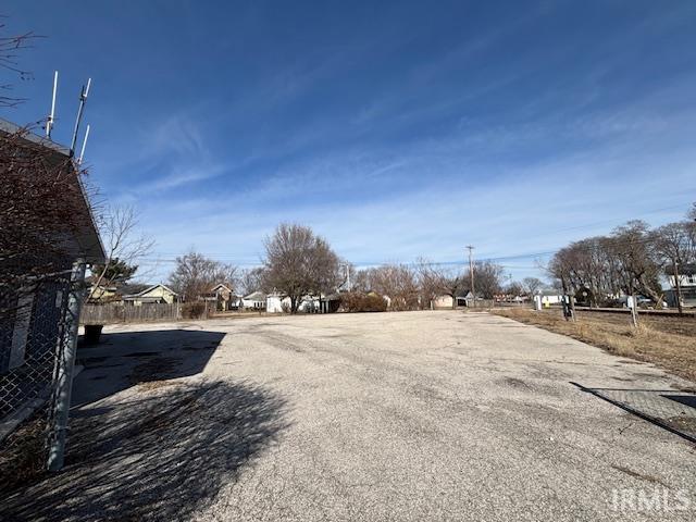 906 N 10th Street