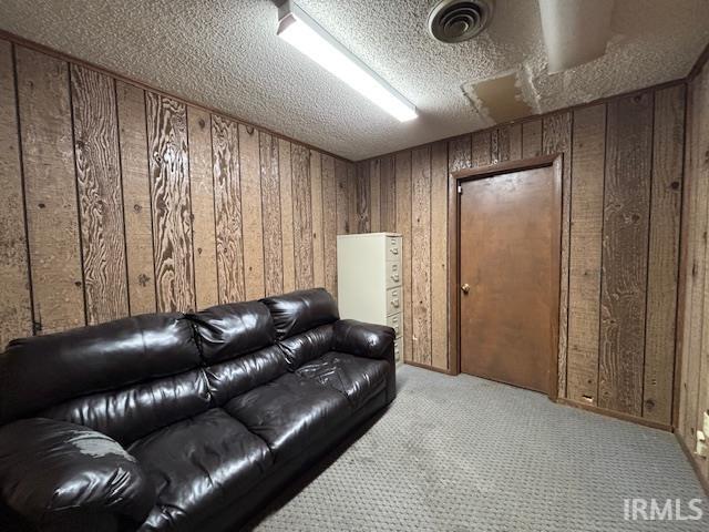 906 N 10th Street