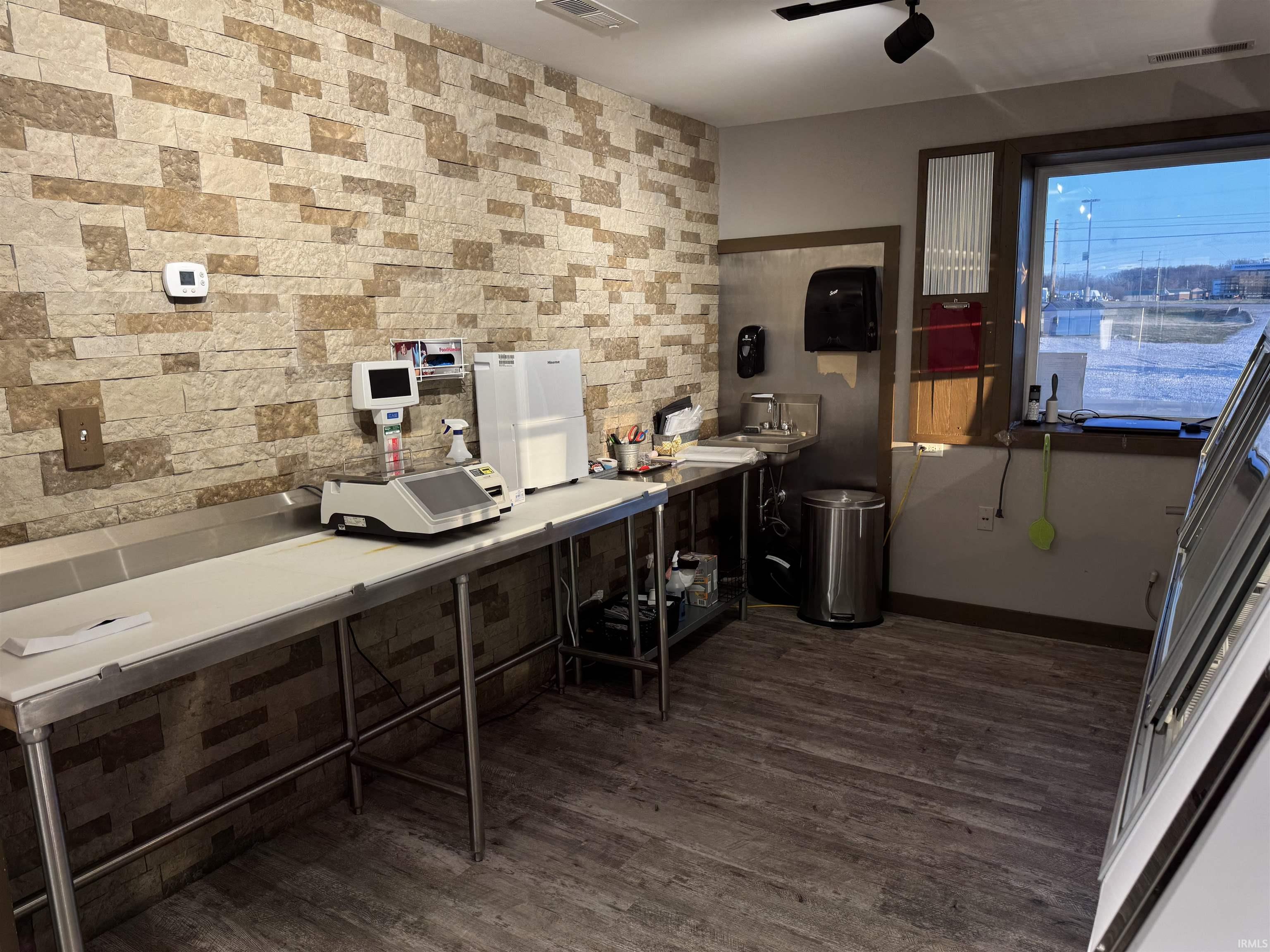 1290 N State Rd 67 Road