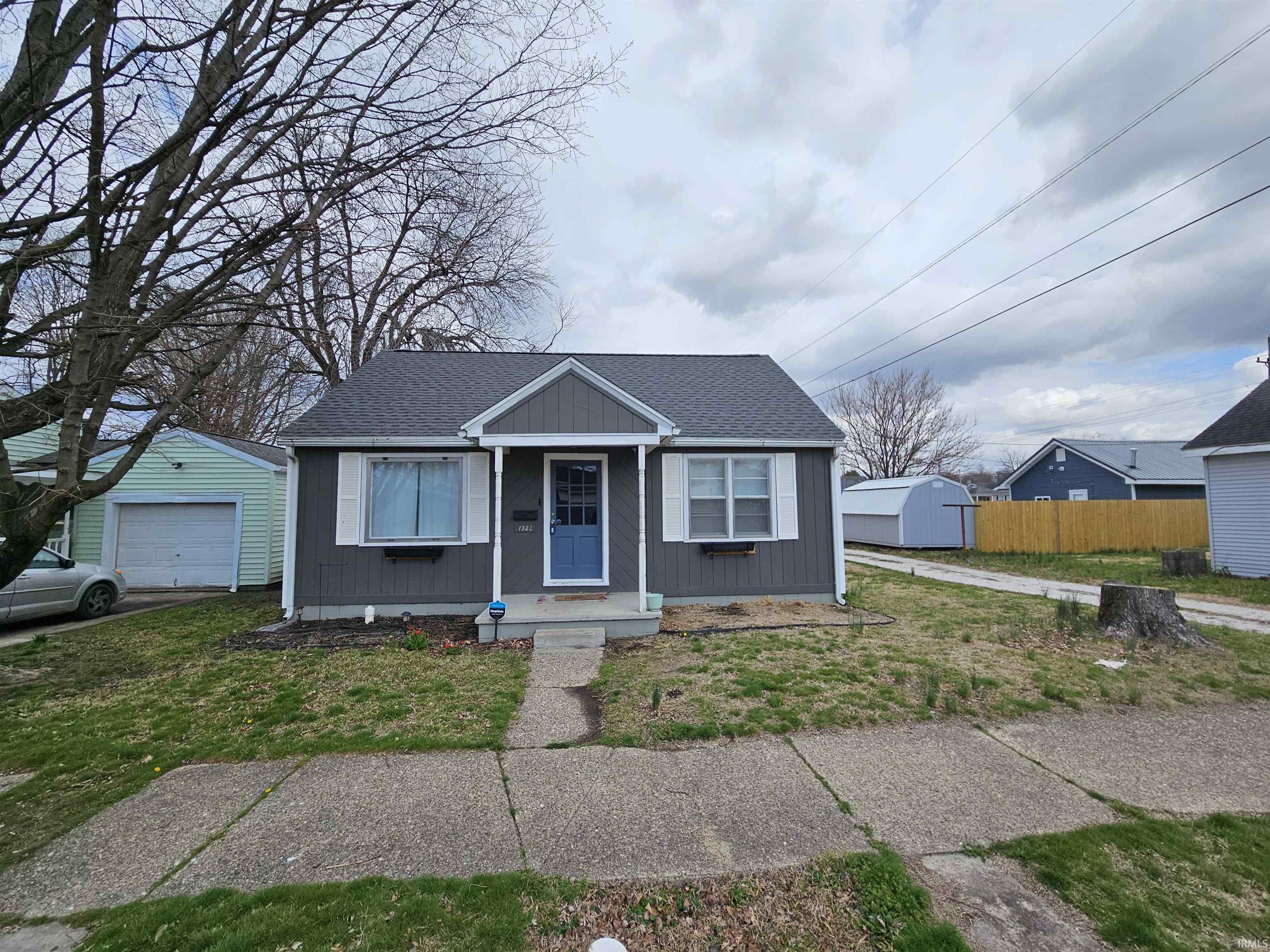 1322 E Locust Street