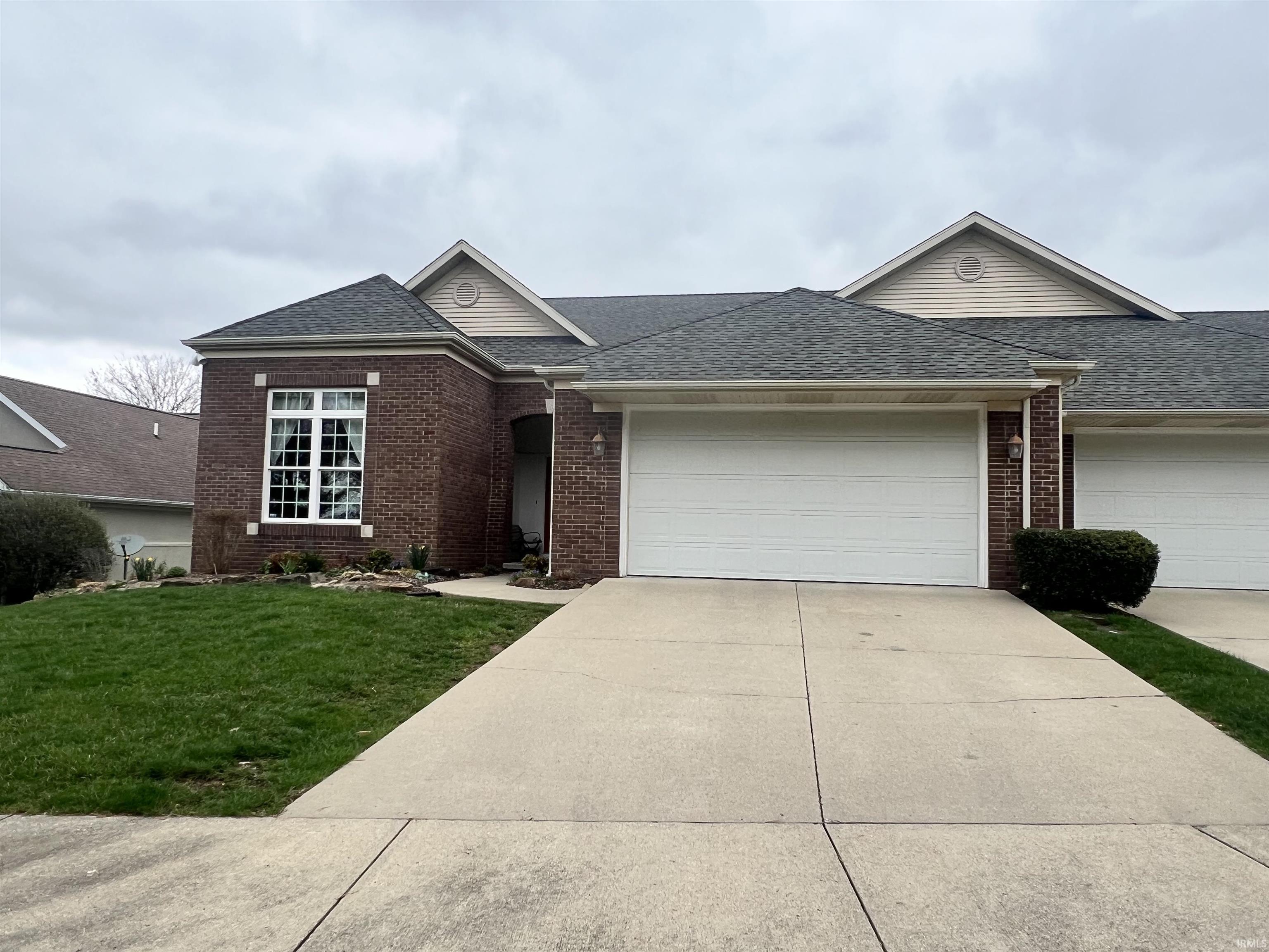 1125 N Fox Ridge Links Drive