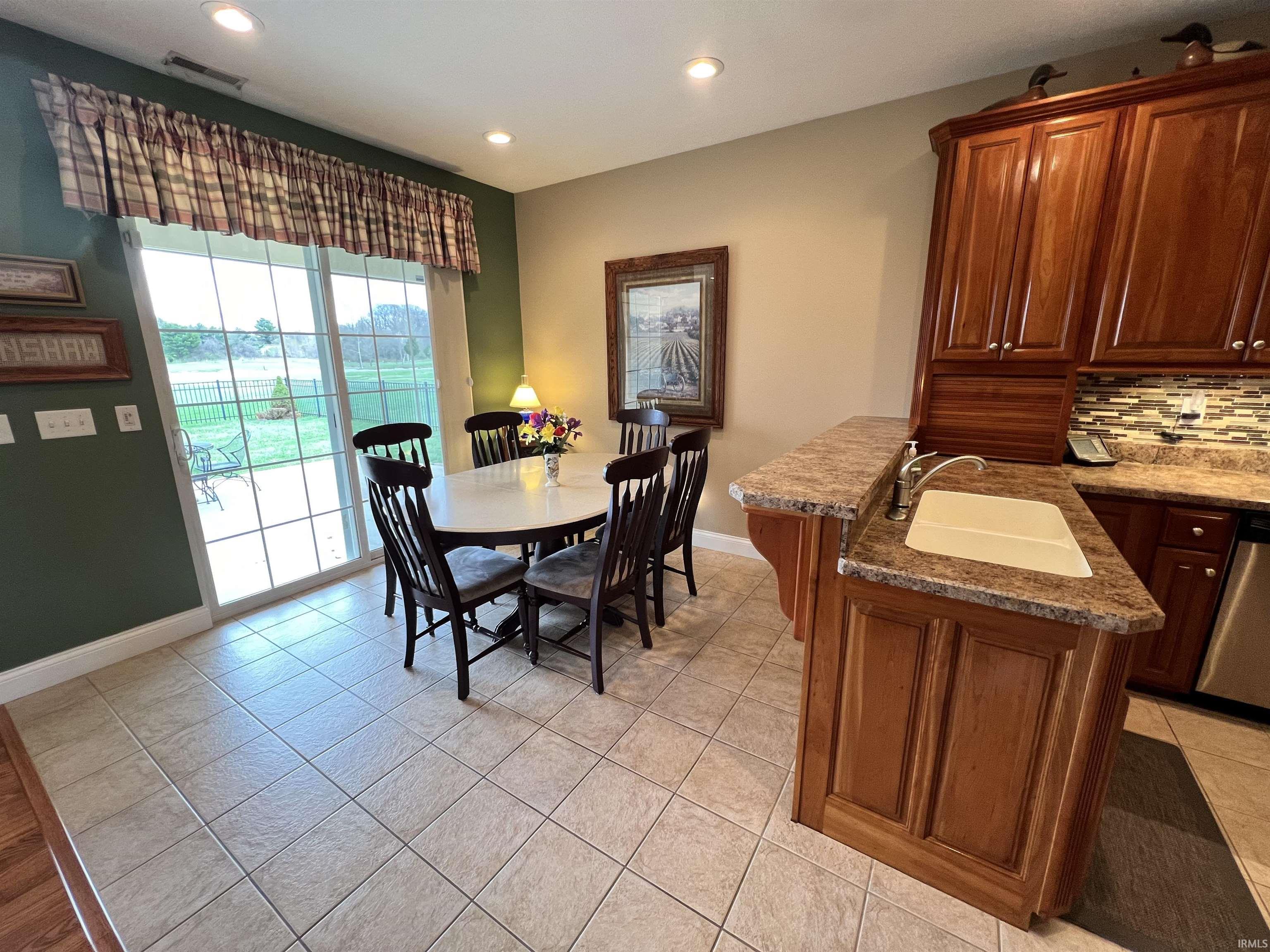 1125 N Fox Ridge Links Drive
