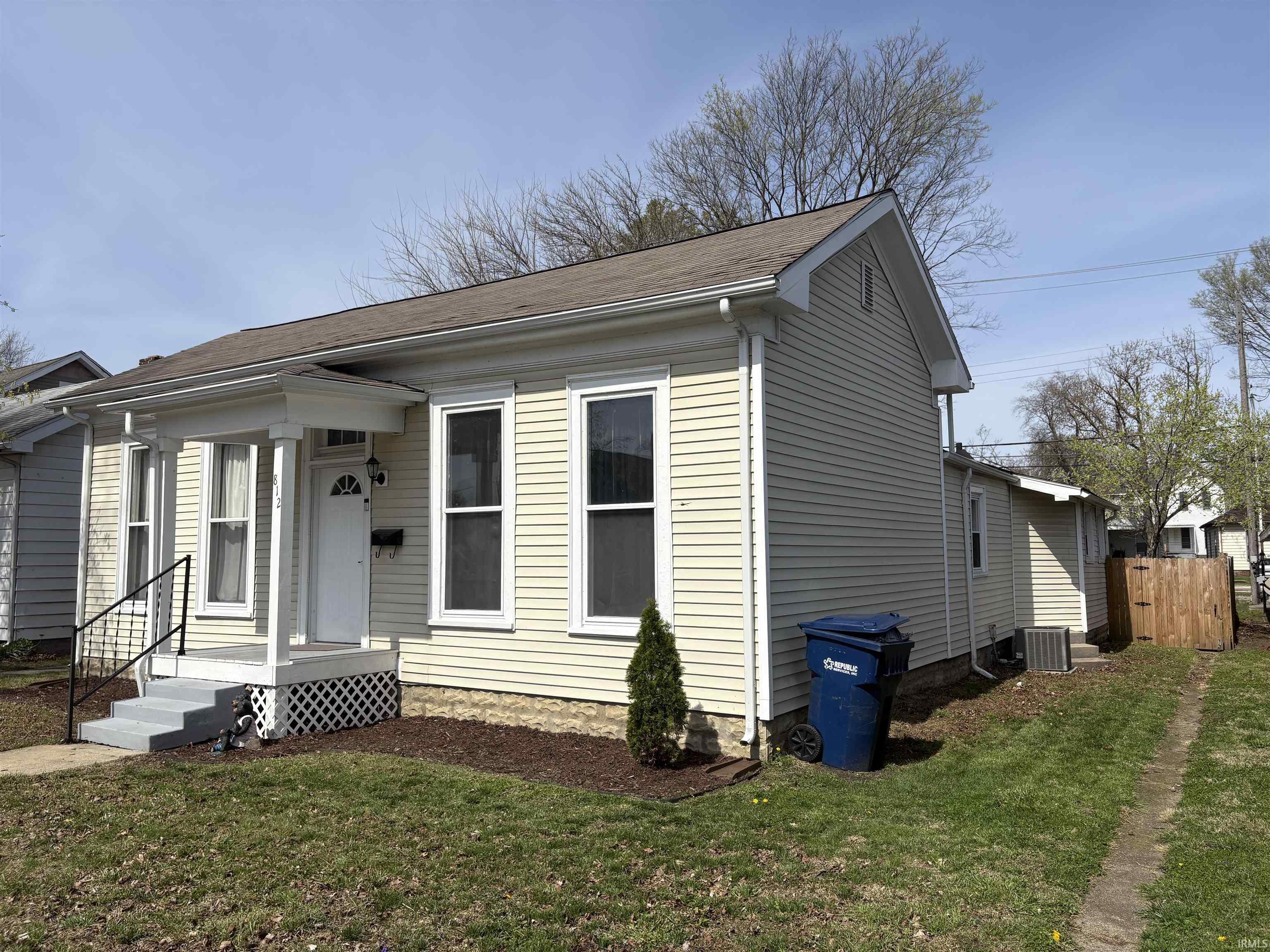 812 N 8th Street
