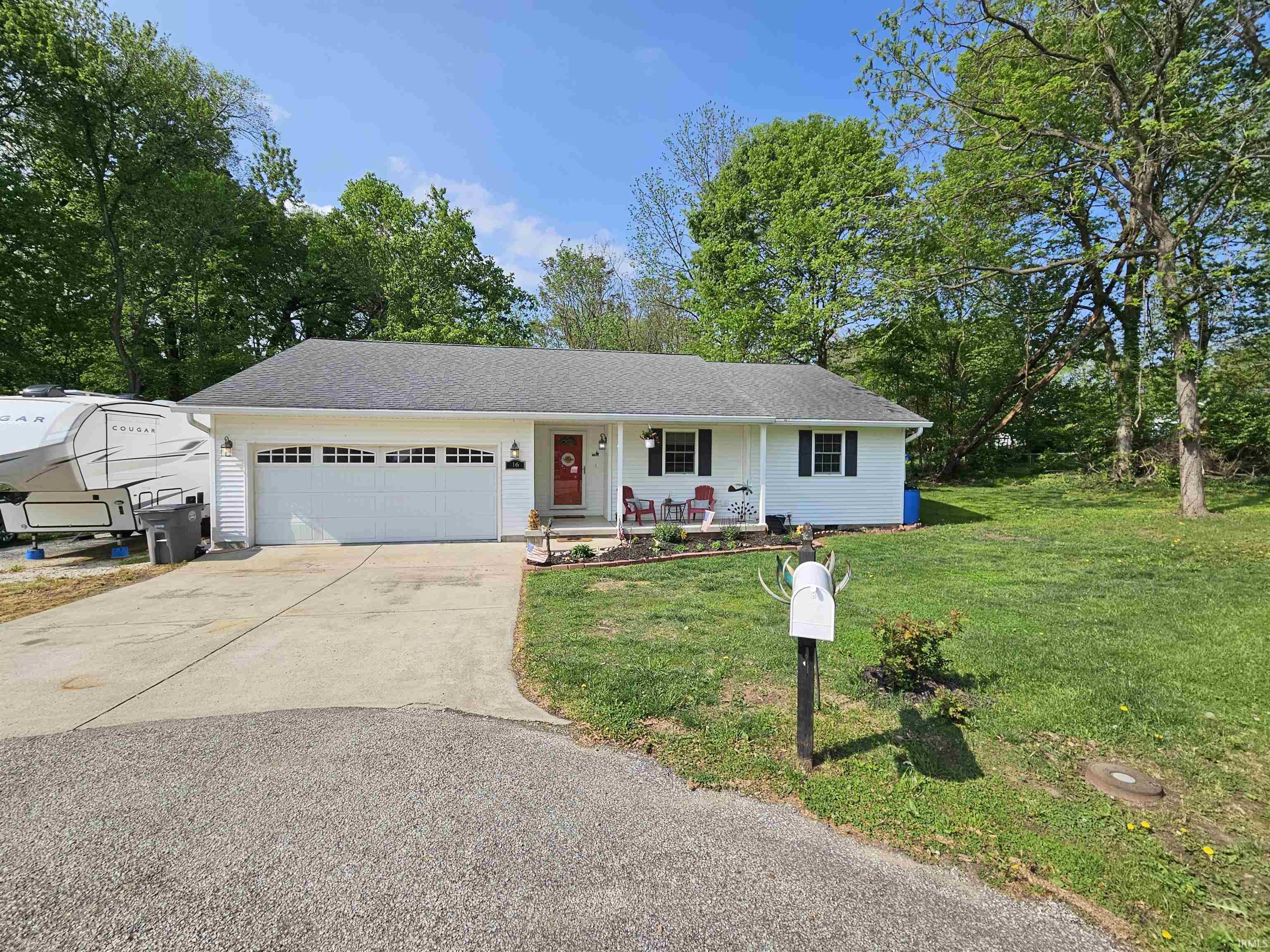 16 Vicki Drive