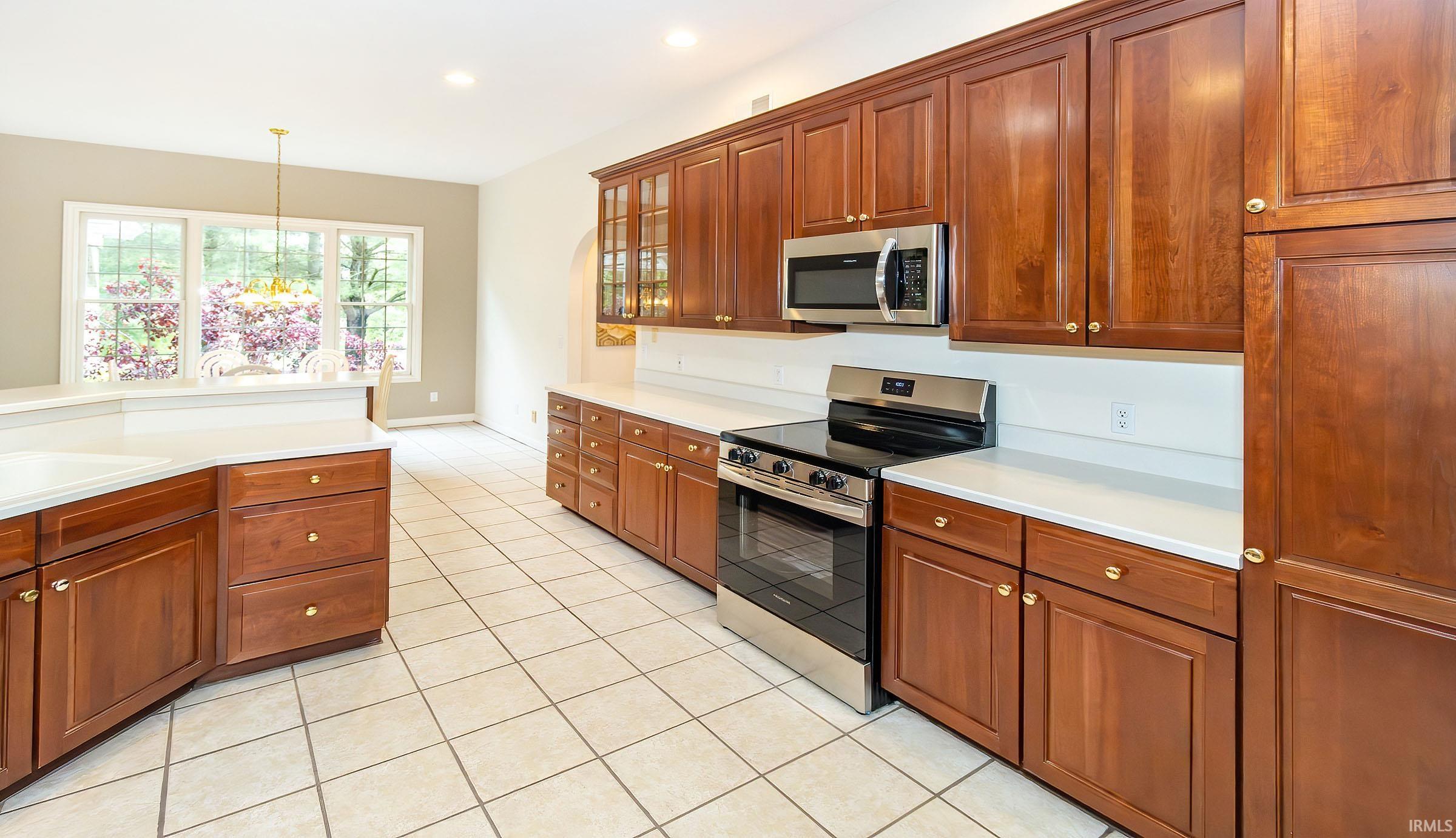 2471 N Palomino Drive