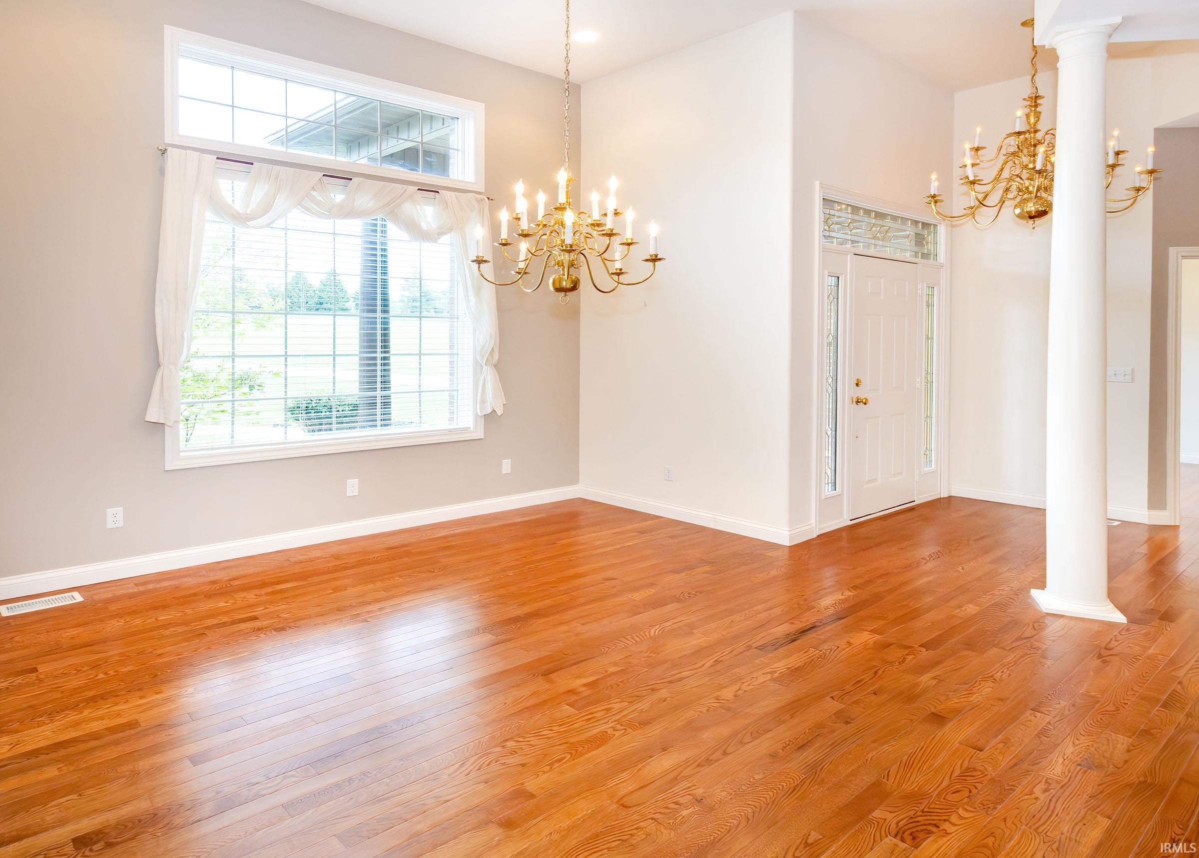 2471 N Palomino Drive