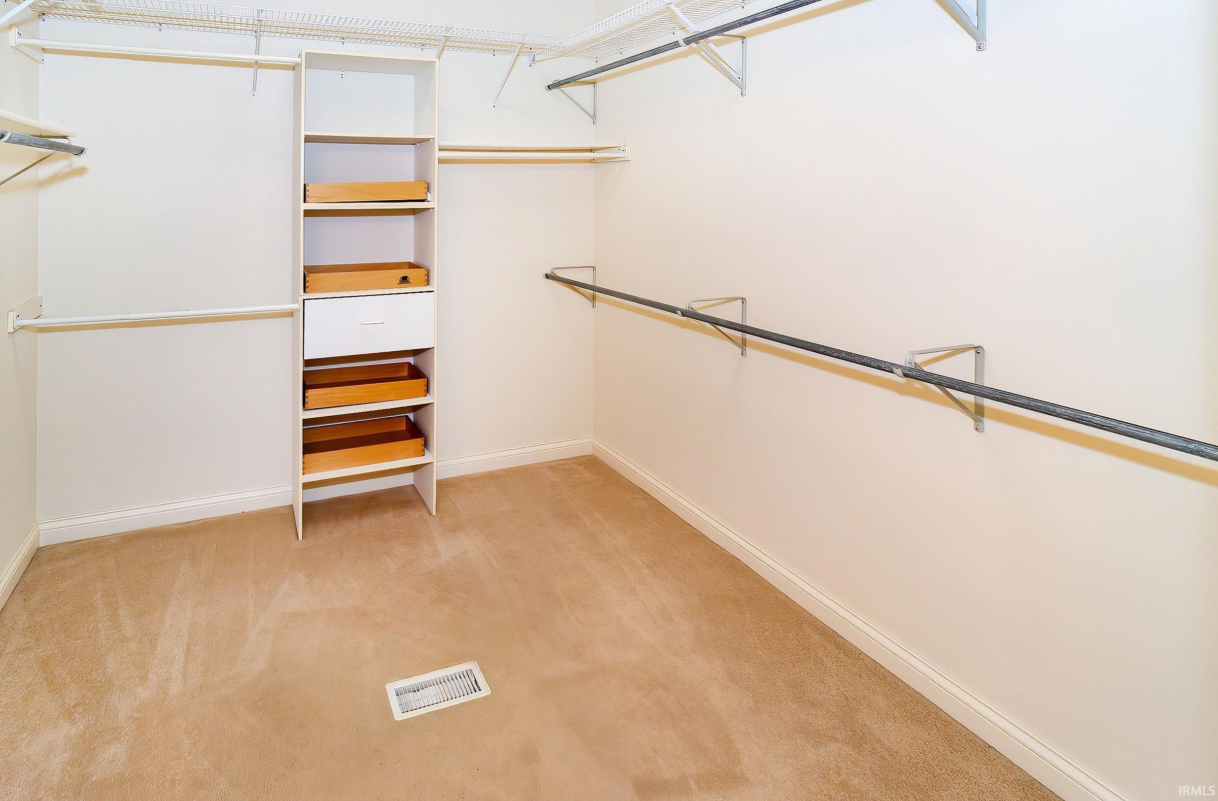 2471 N Palomino Drive