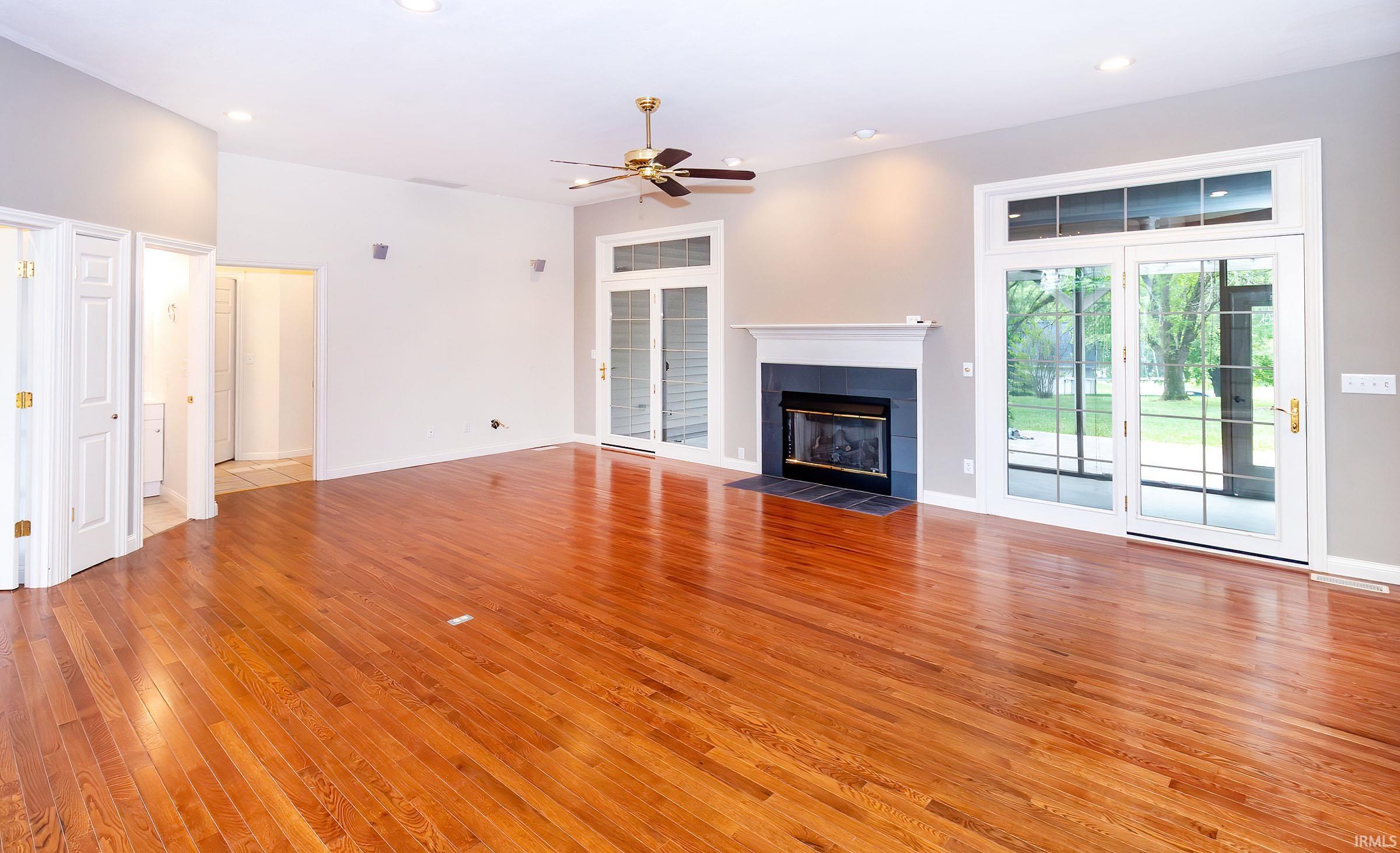 2471 N Palomino Drive