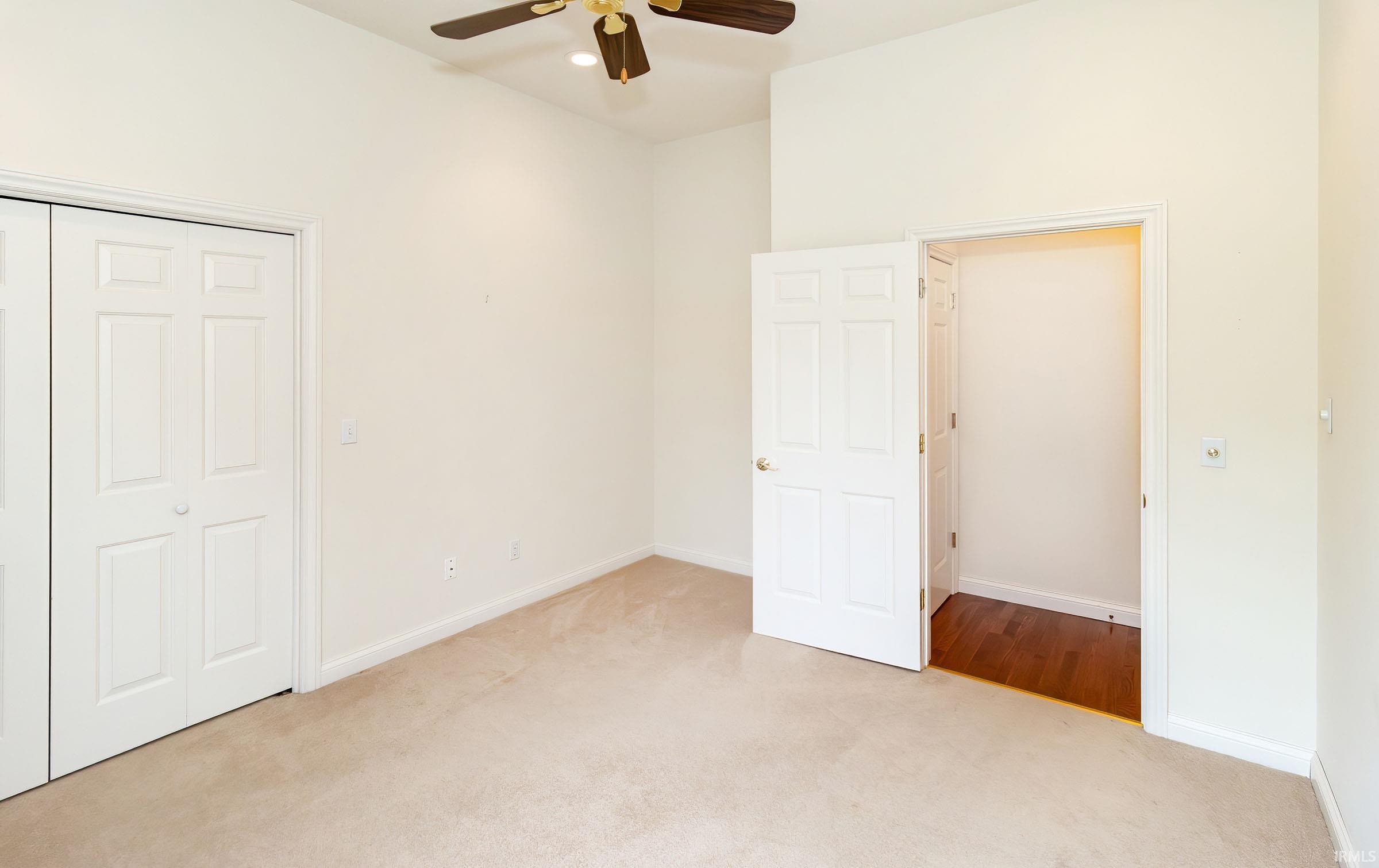 2471 N Palomino Drive