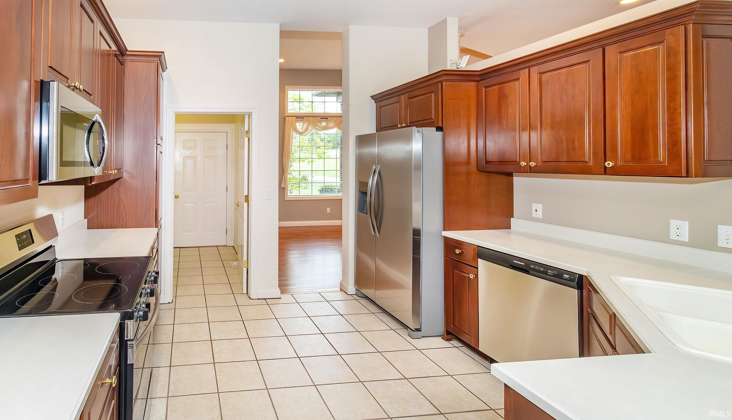 2471 N Palomino Drive
