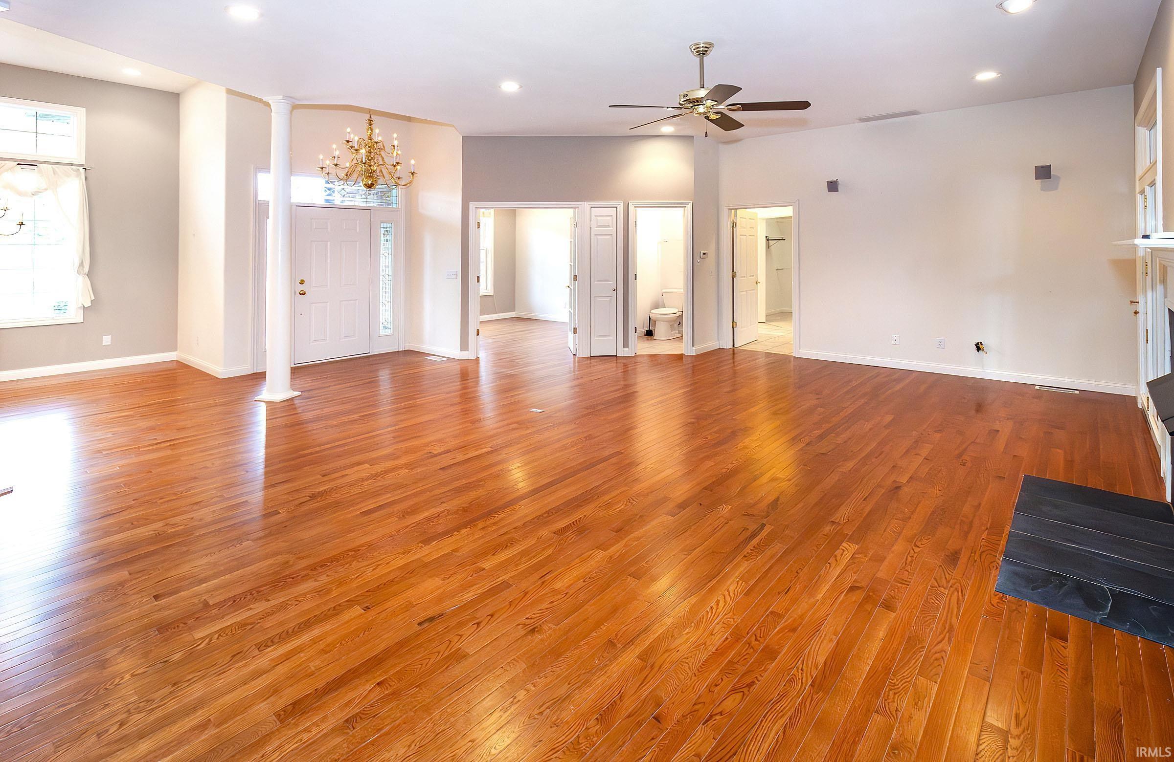 2471 N Palomino Drive