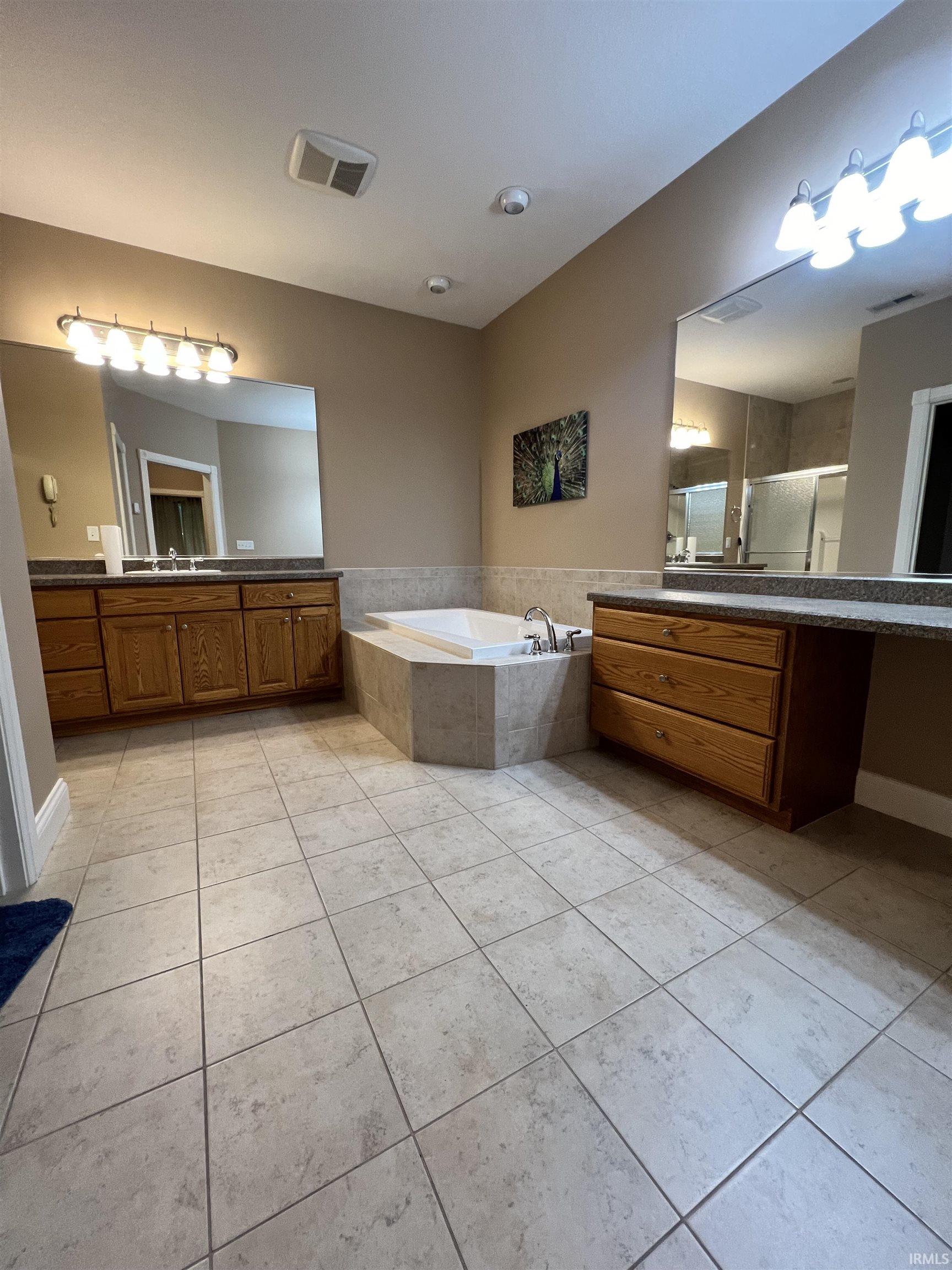 1155 N Fox Ridge Links Drive