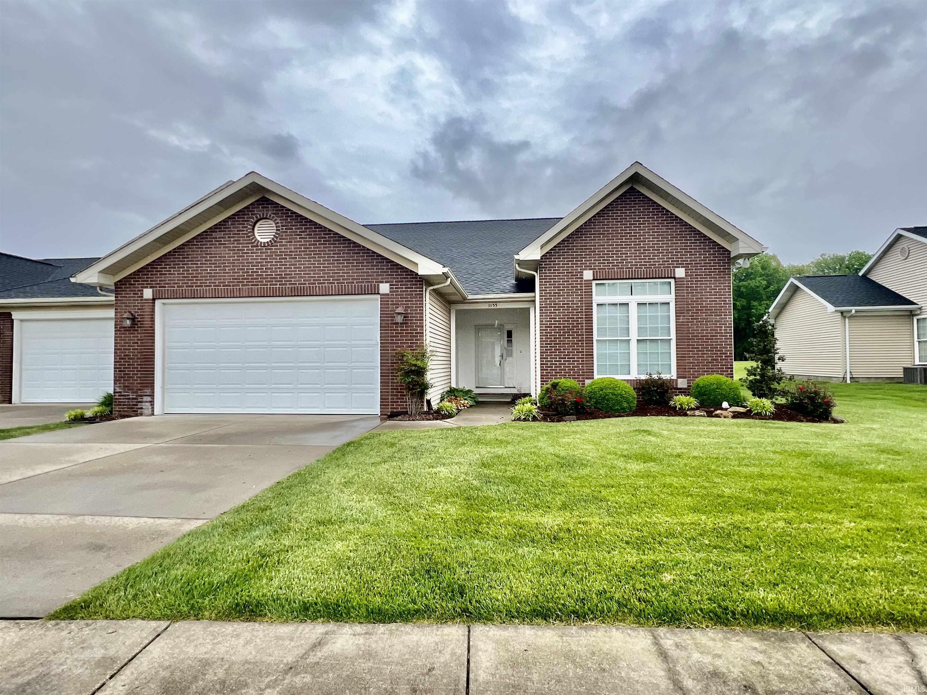 1155 N Fox Ridge Links Drive