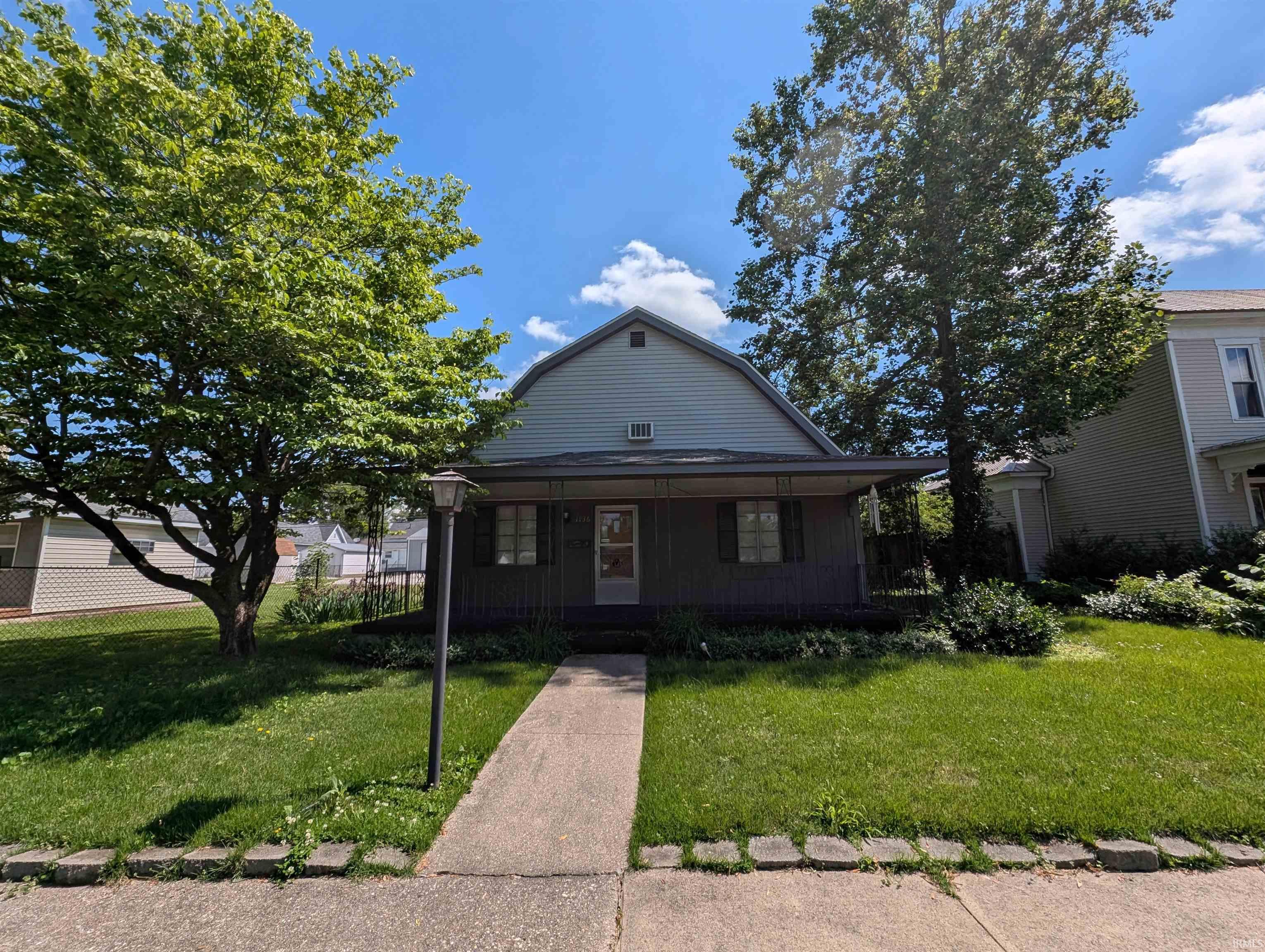 1136 Broadway Street