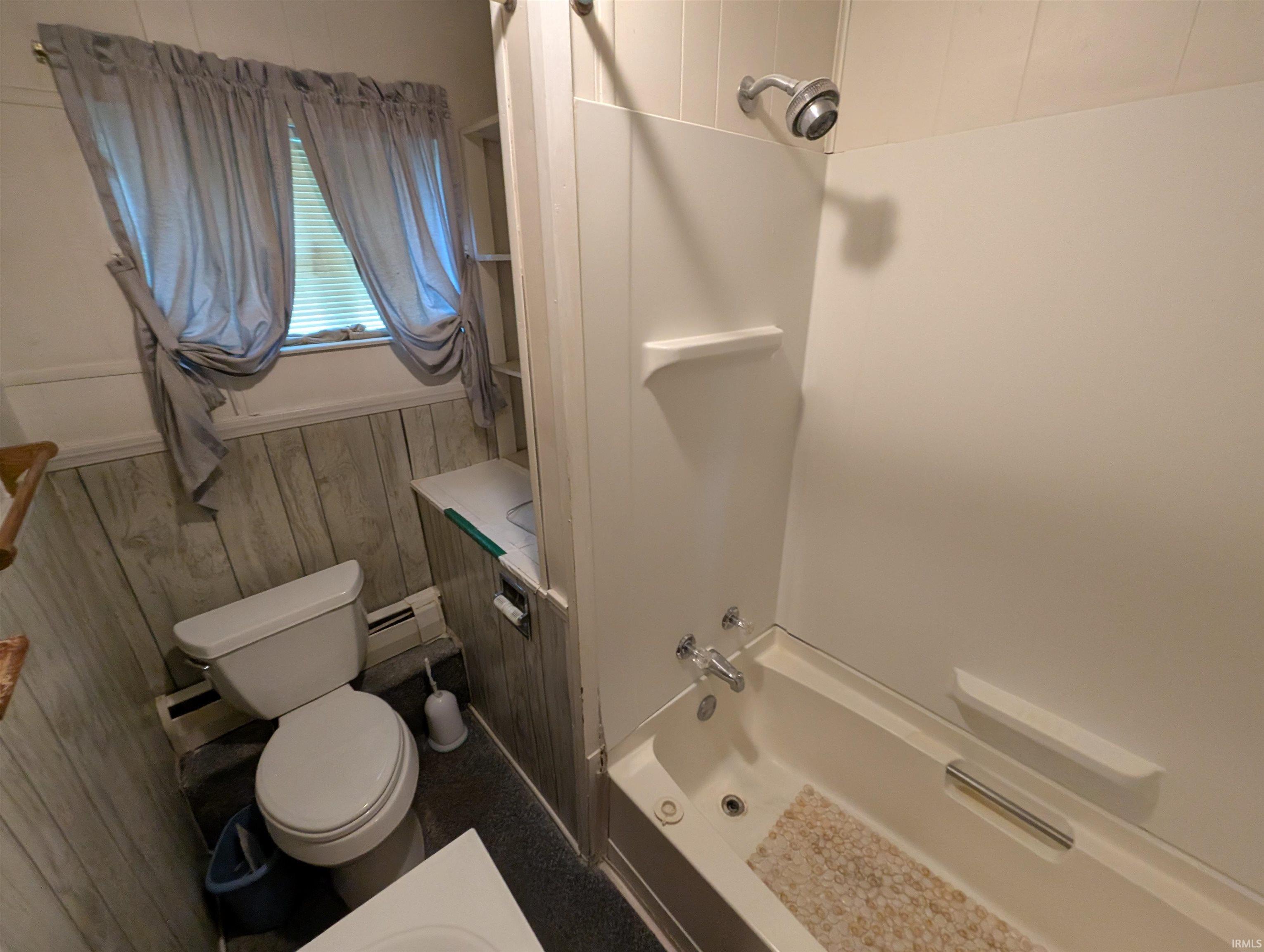 1136 Broadway Street