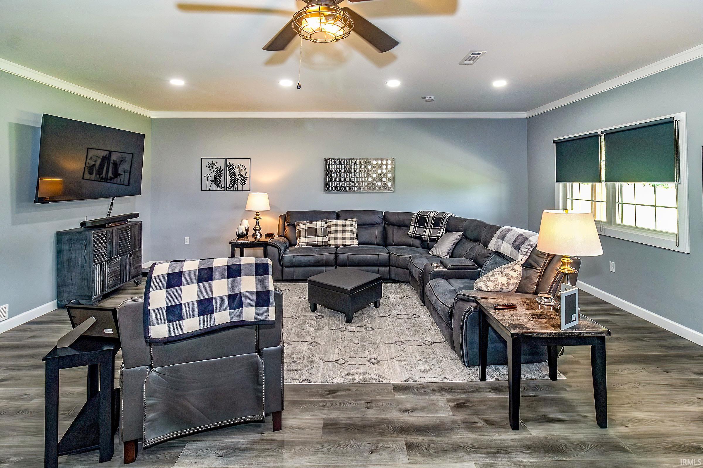 3626 S Hart Street Road