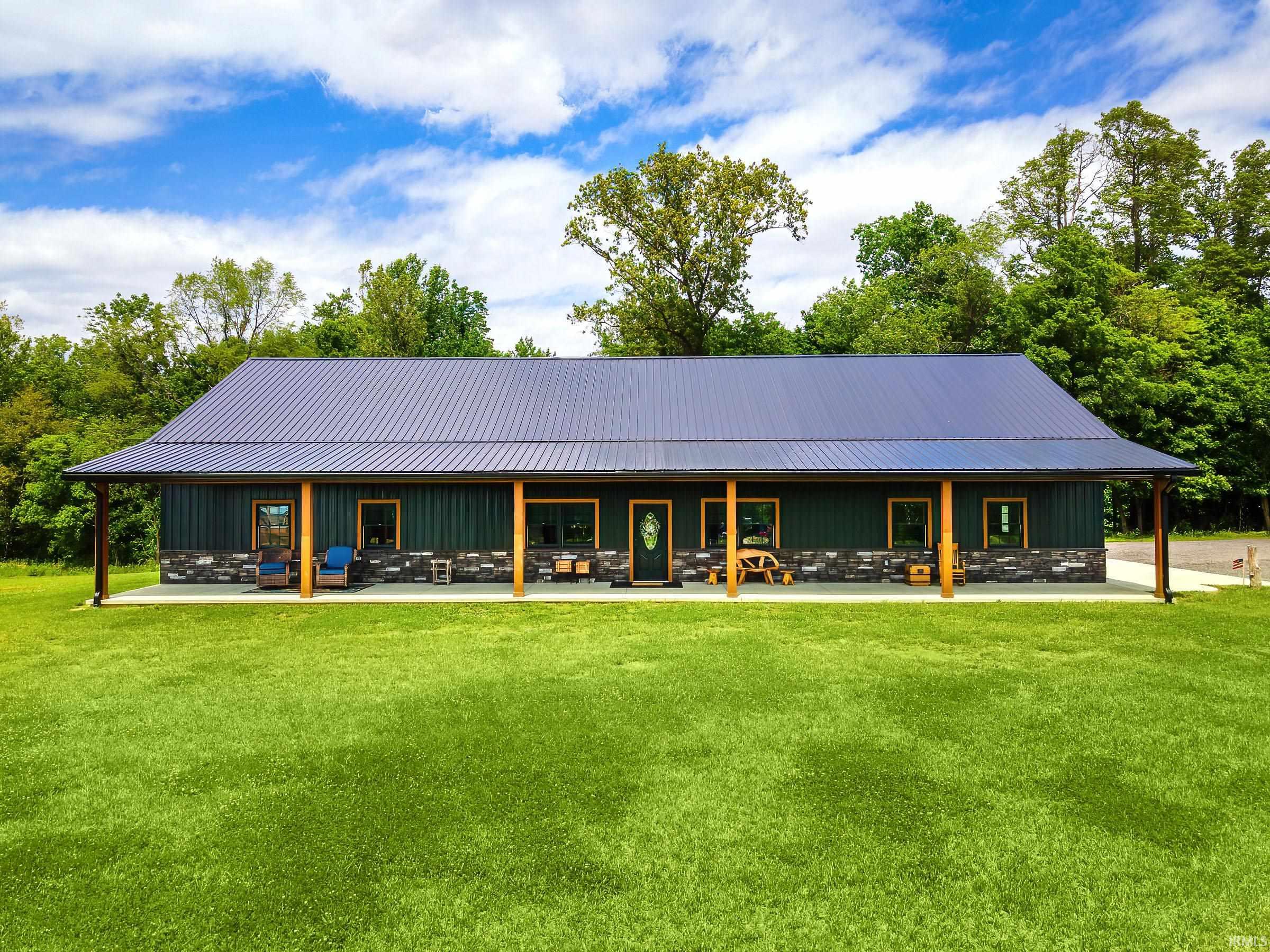 3626 S Hart Street Road