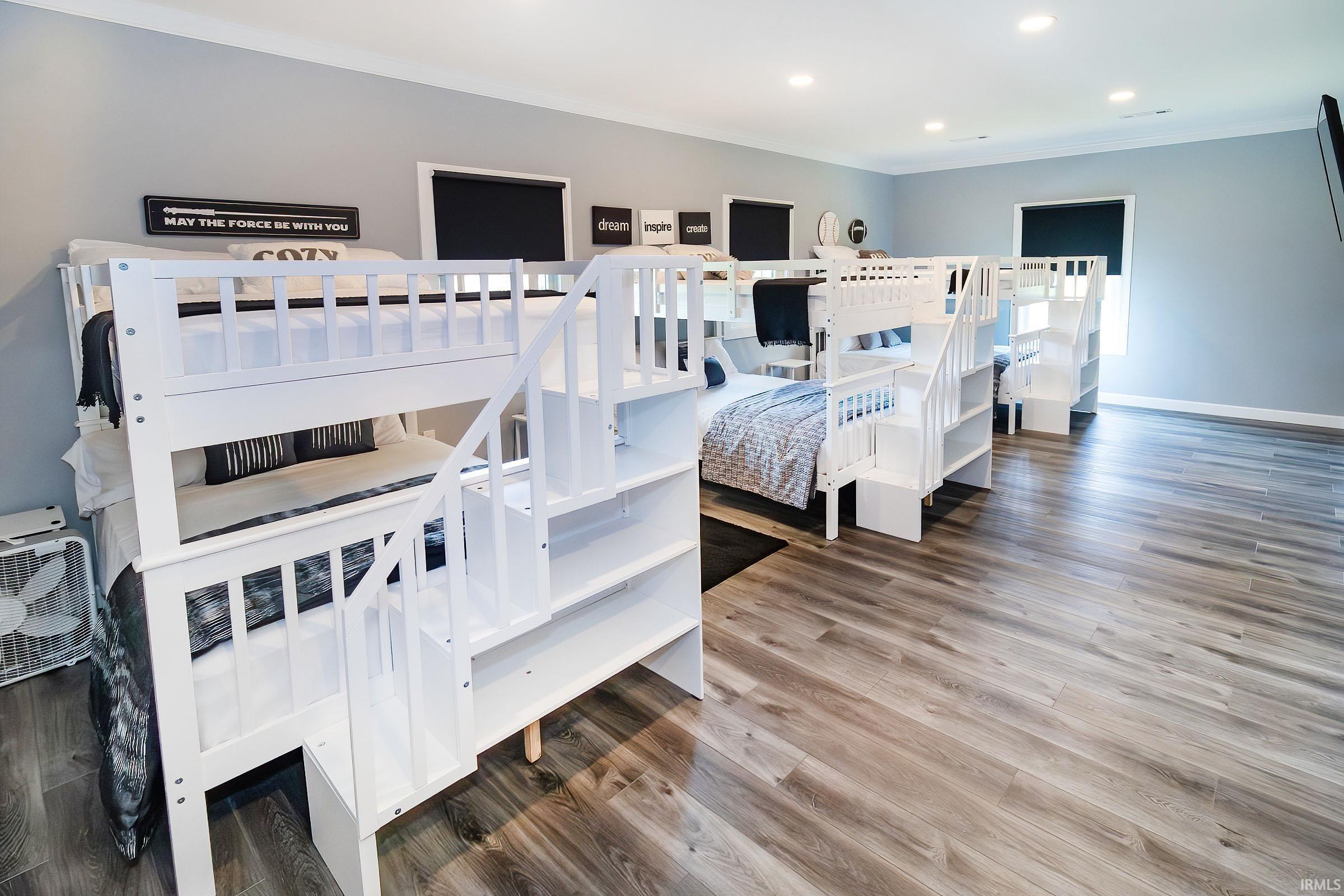 3626 S Hart Street Road