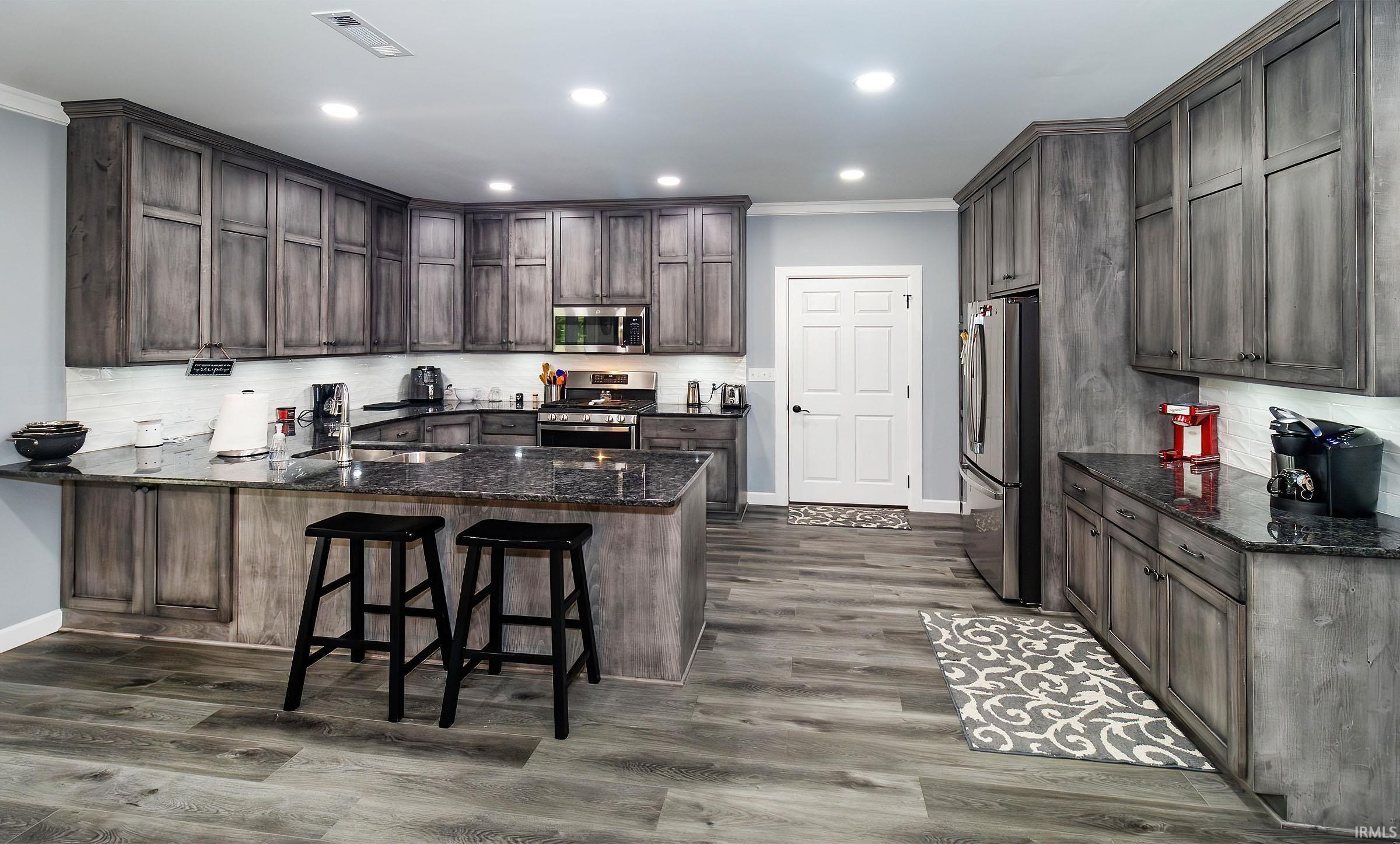 3626 S Hart Street Road