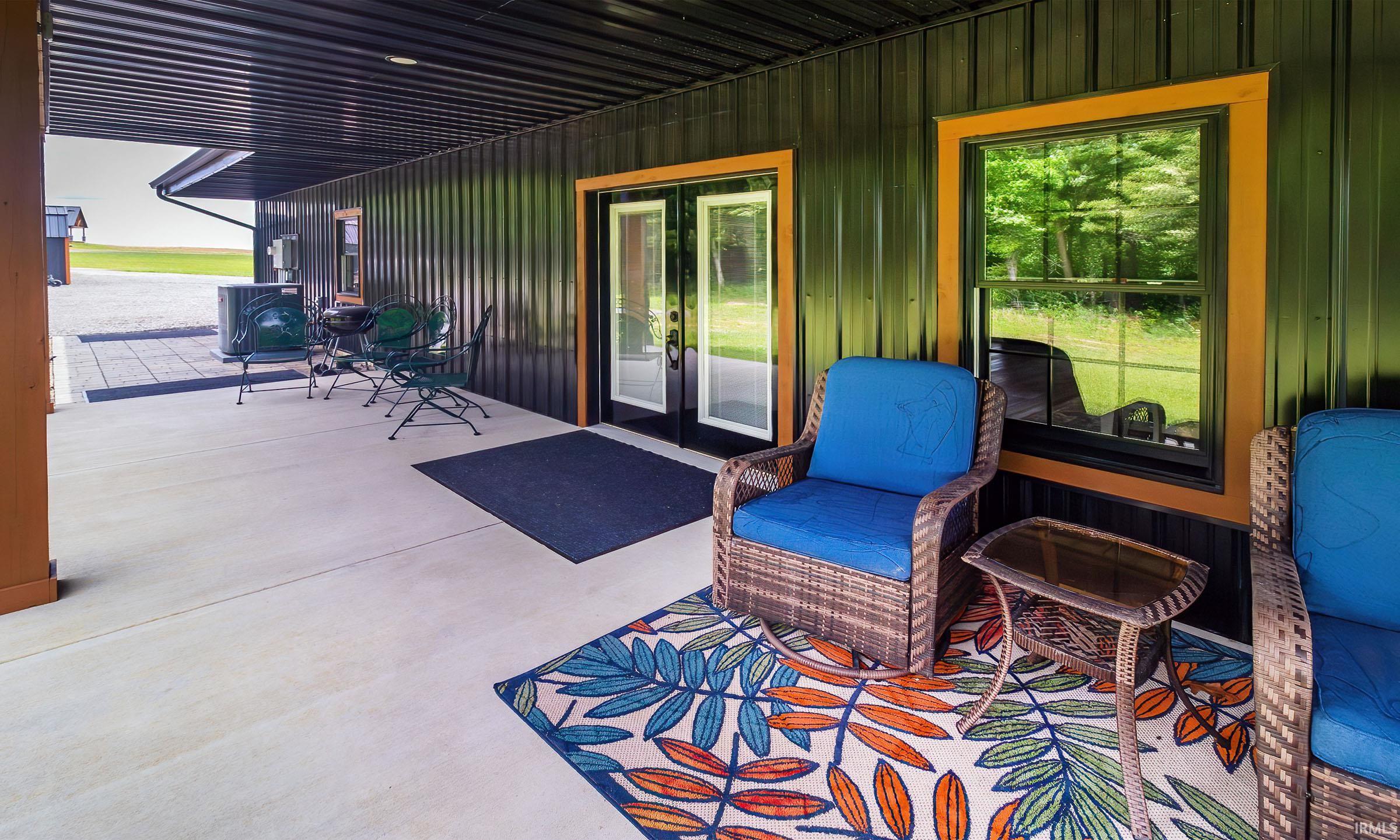 3626 S Hart Street Road