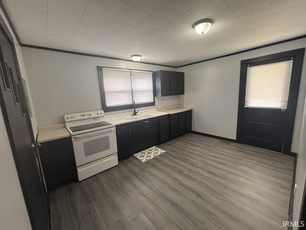 316 S 12th and 1/2 Street