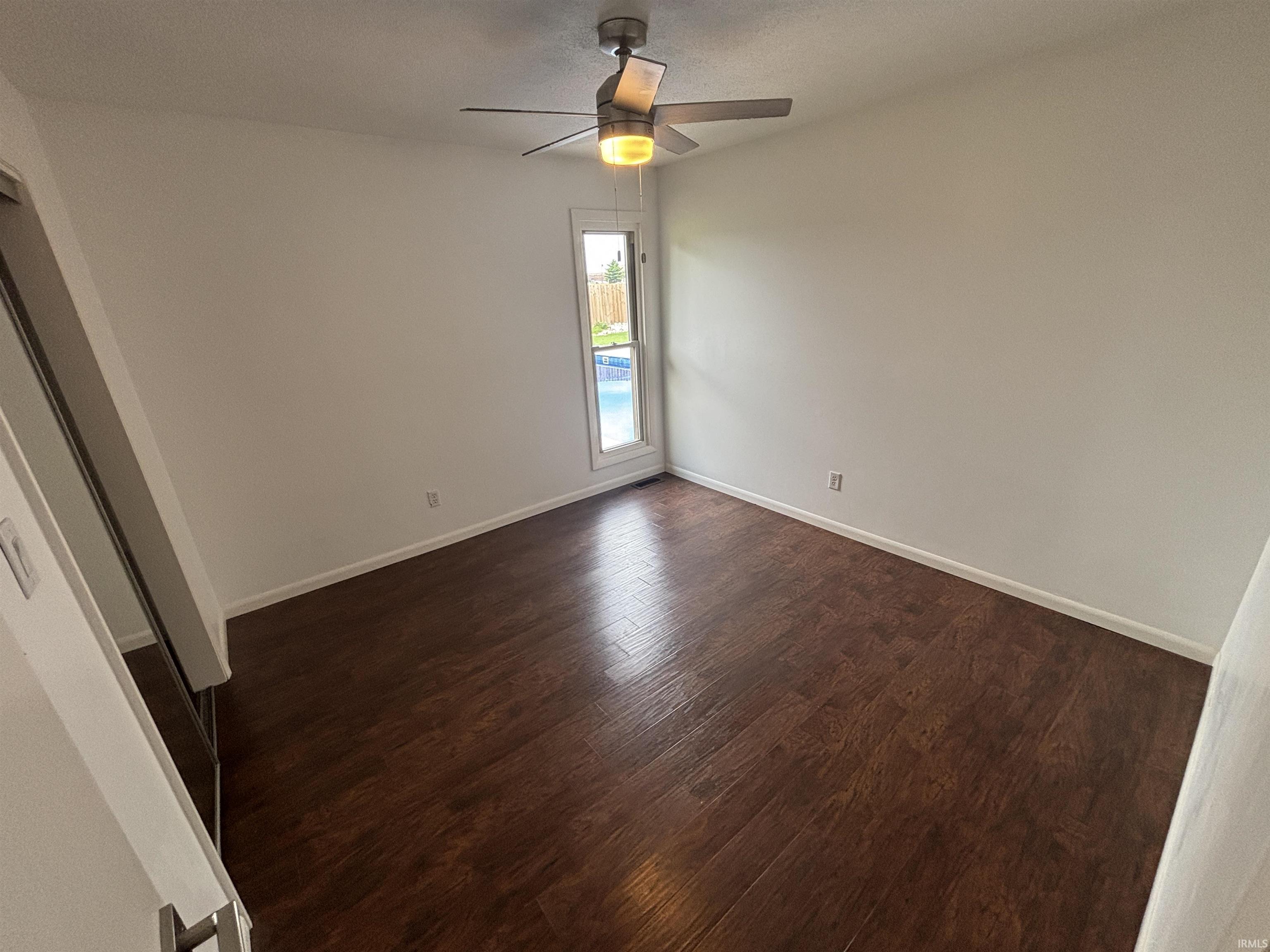 1821 E Johnson Lane