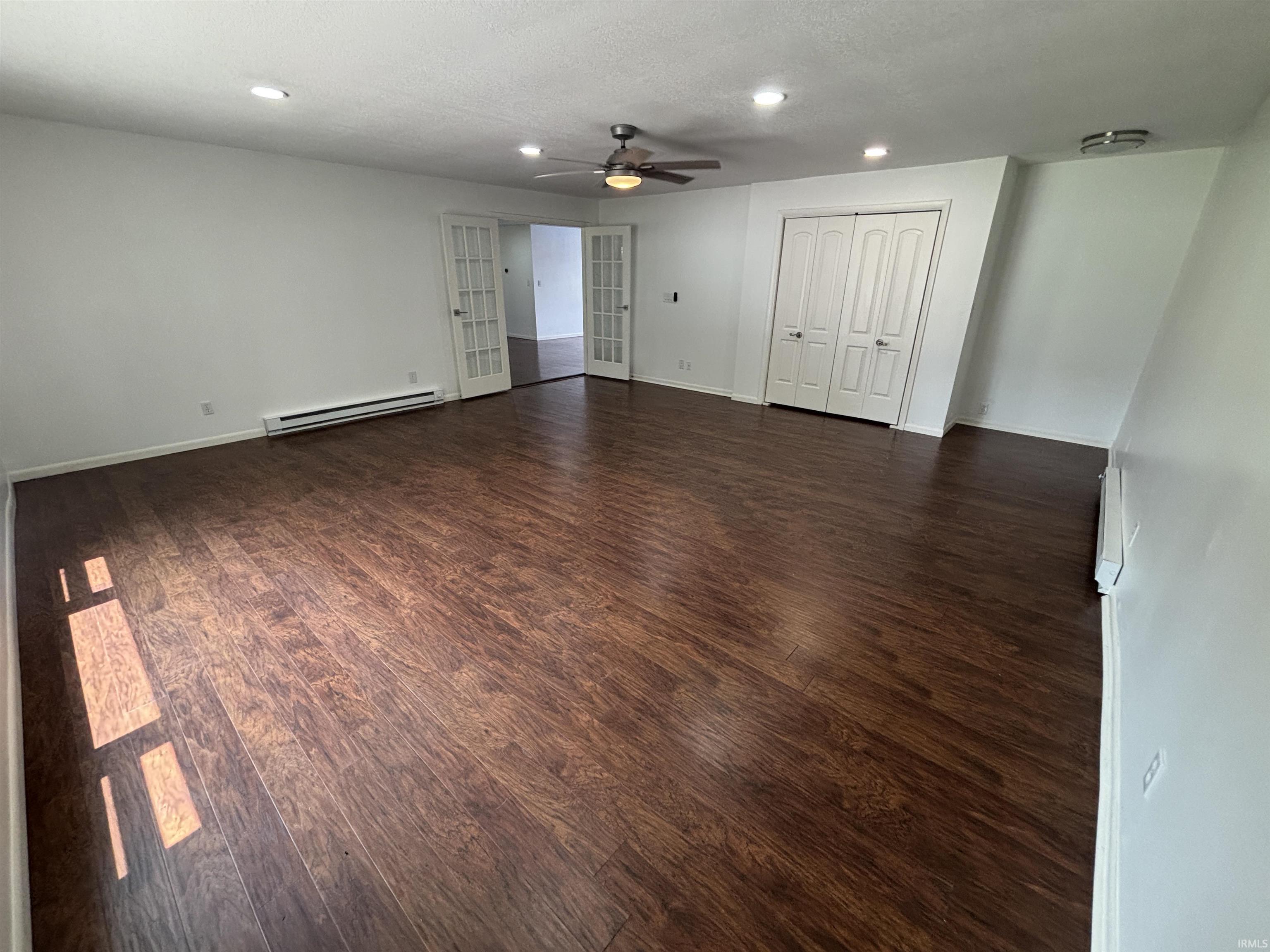 1821 E Johnson Lane