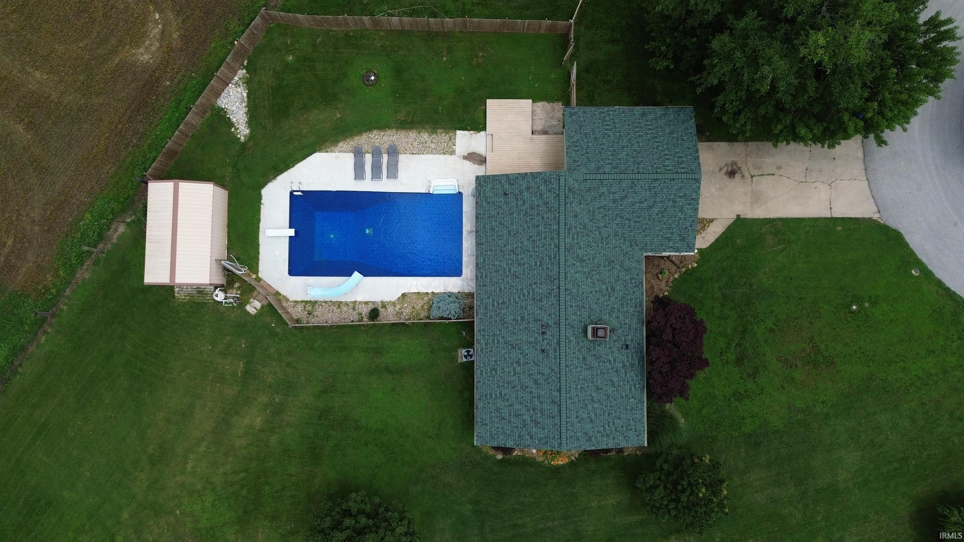 1821 E Johnson Lane