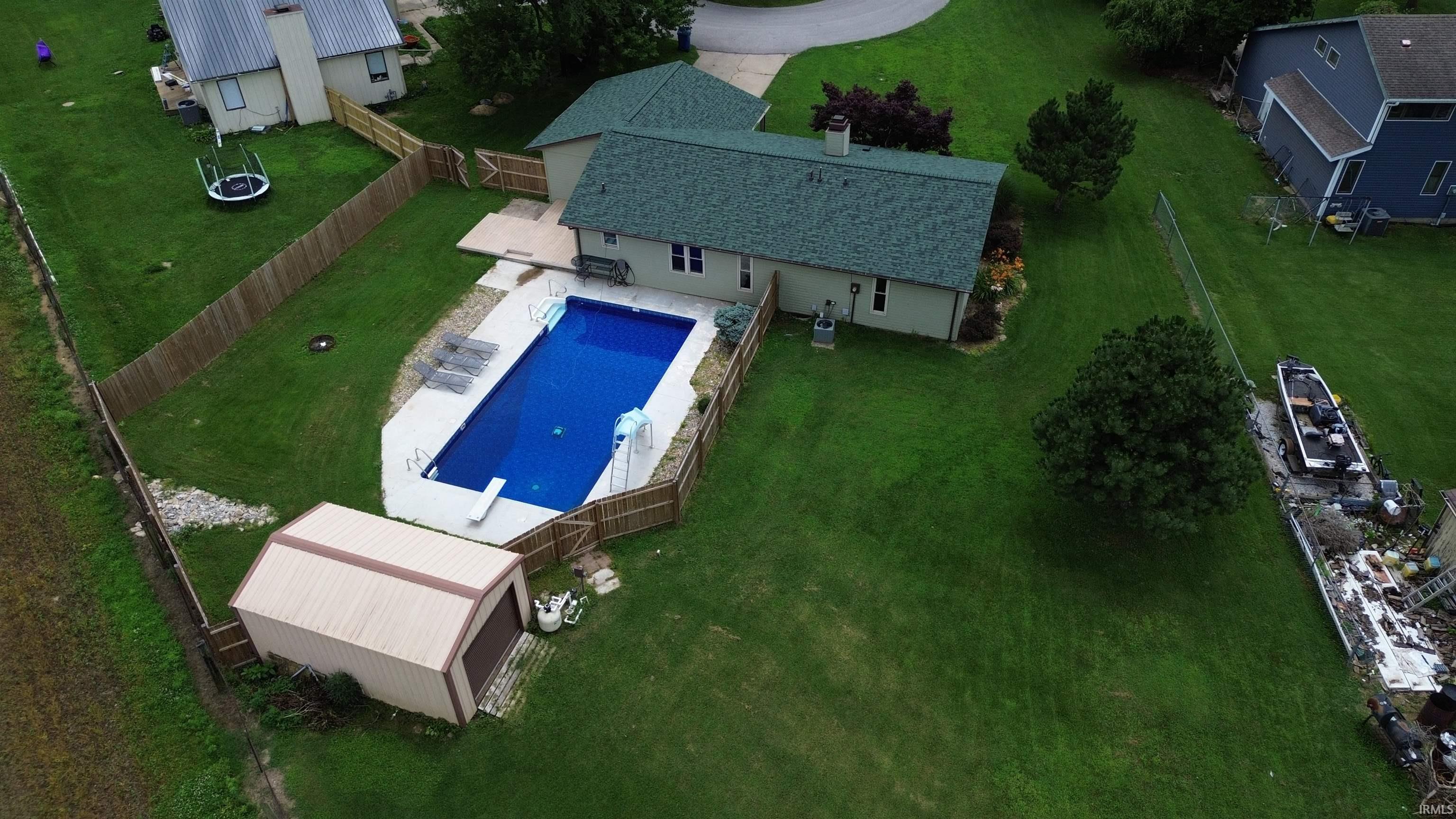 1821 E Johnson Lane