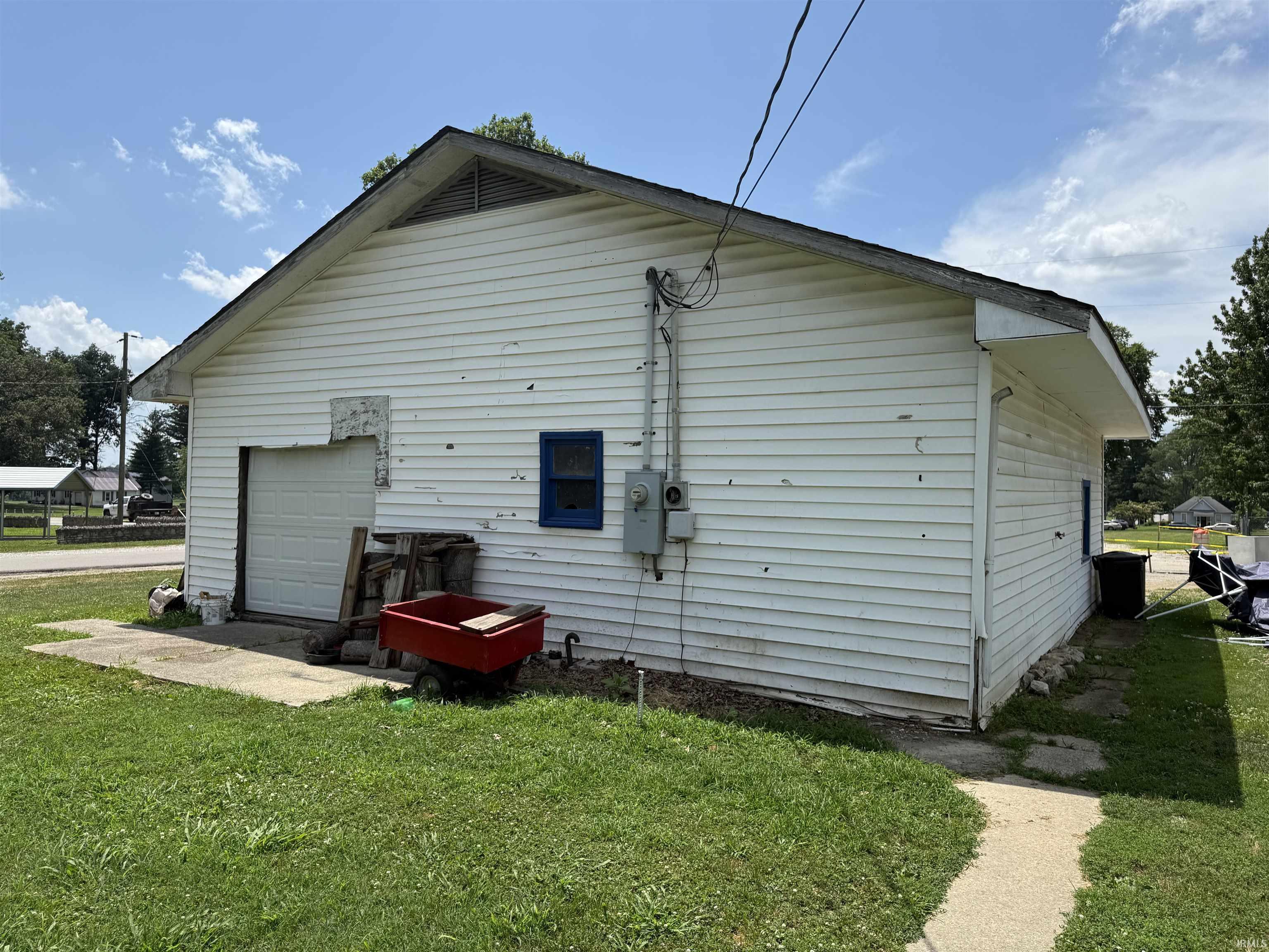 911 S Main Street
