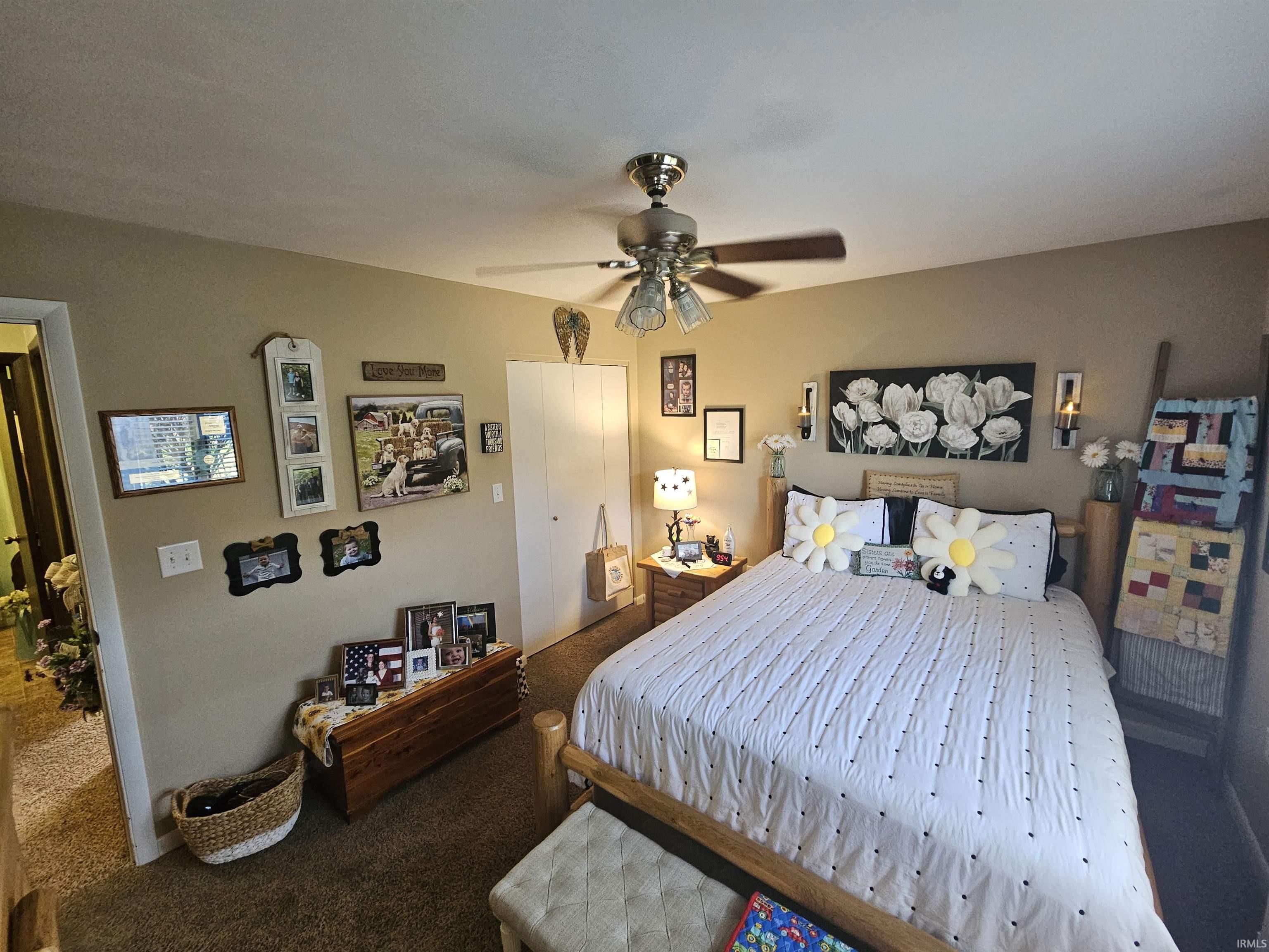 3441 E Warren Circle