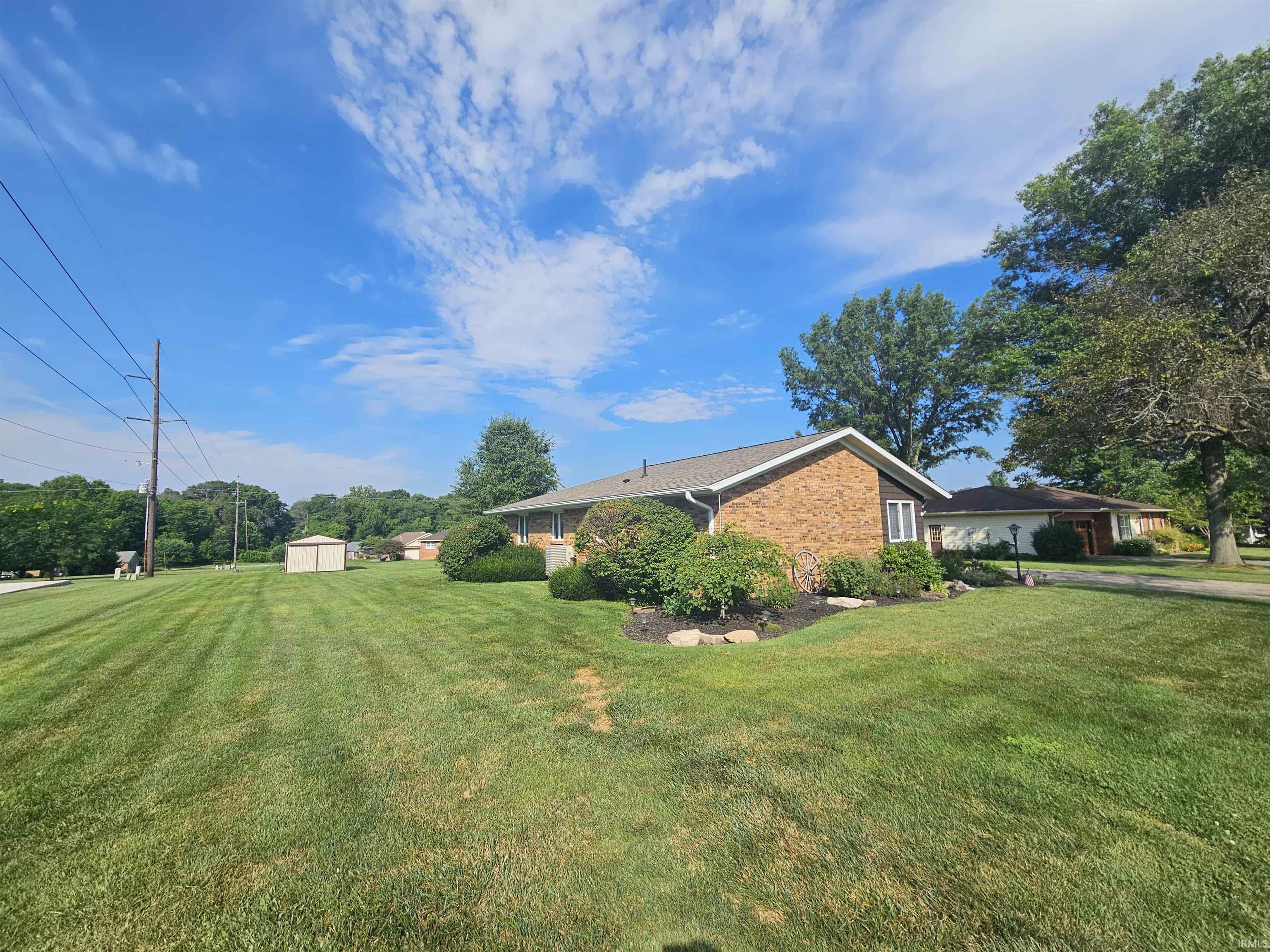 3441 E Warren Circle