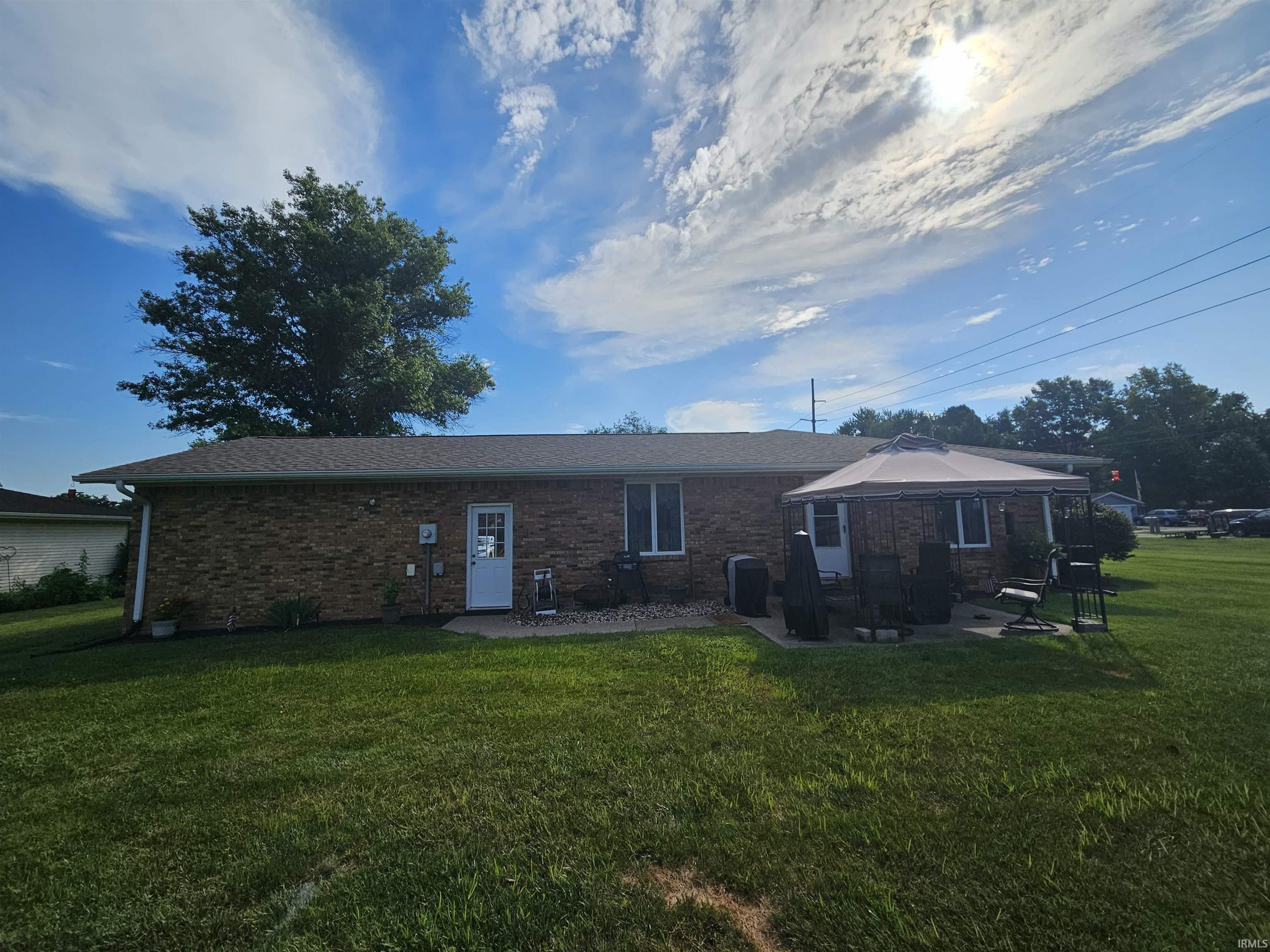 3441 E Warren Circle