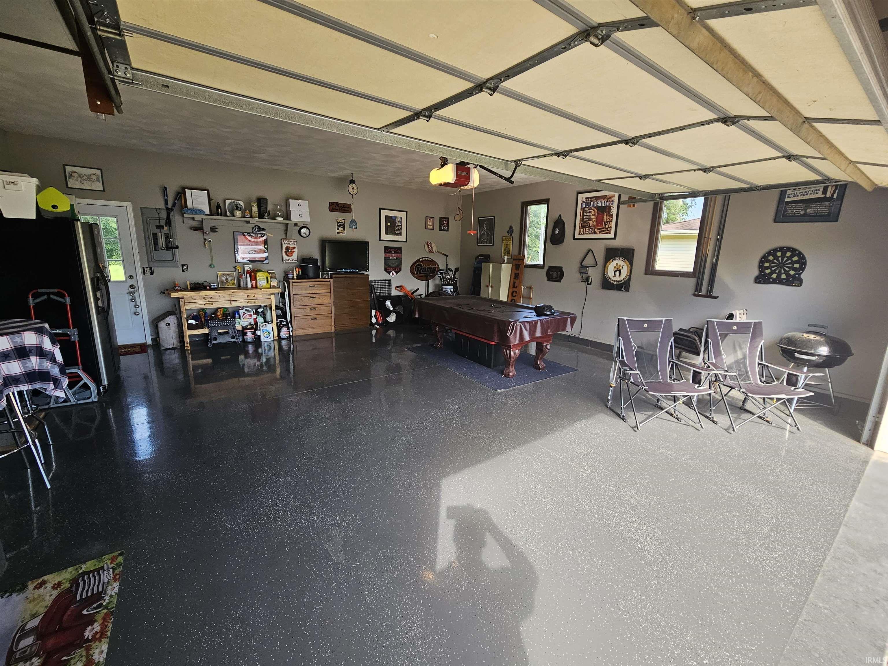 3441 E Warren Circle