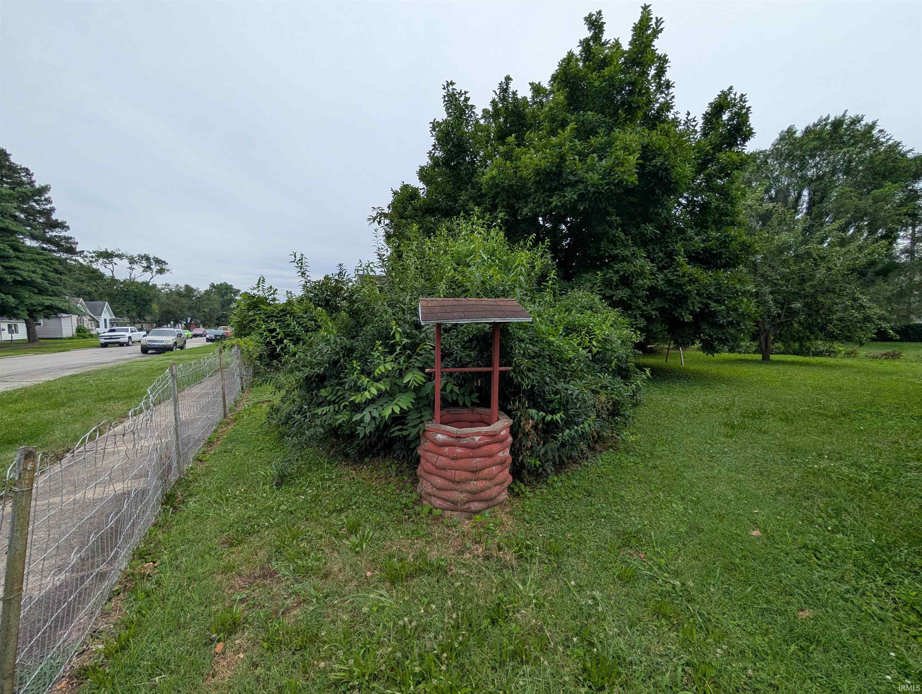 3 E Eberwine Avenue