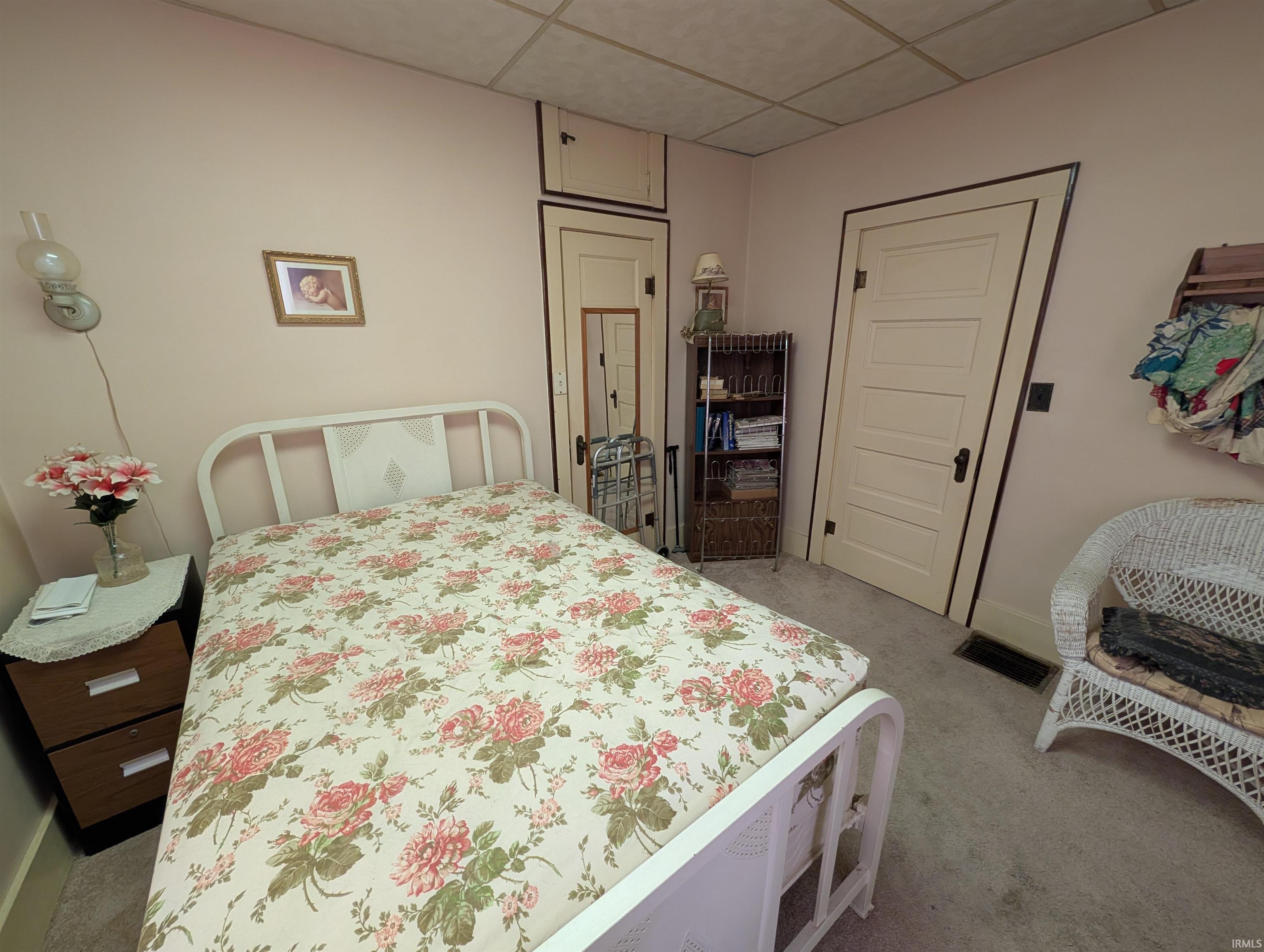 3 E Eberwine Avenue