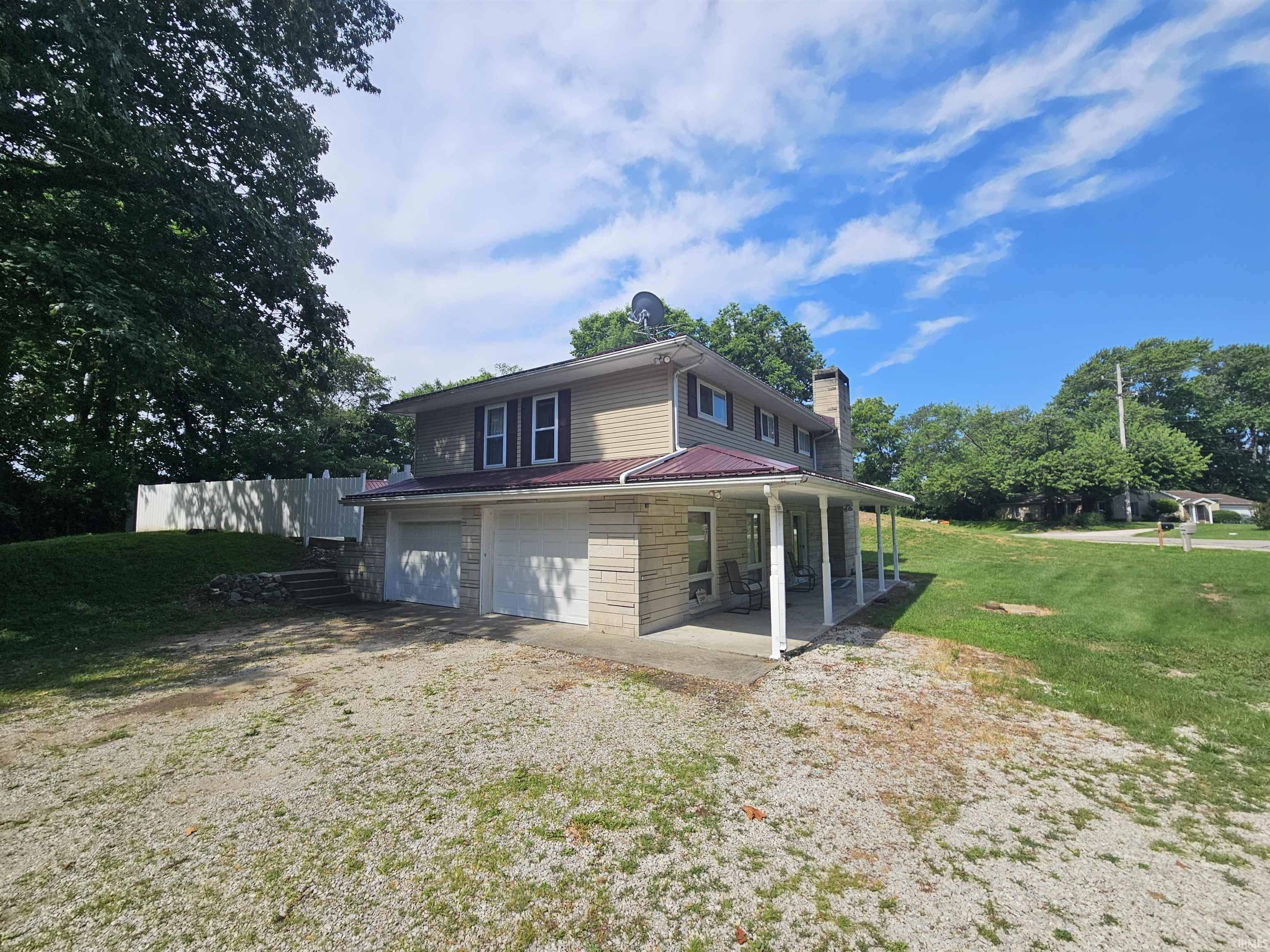 2449 Hillcrest Road